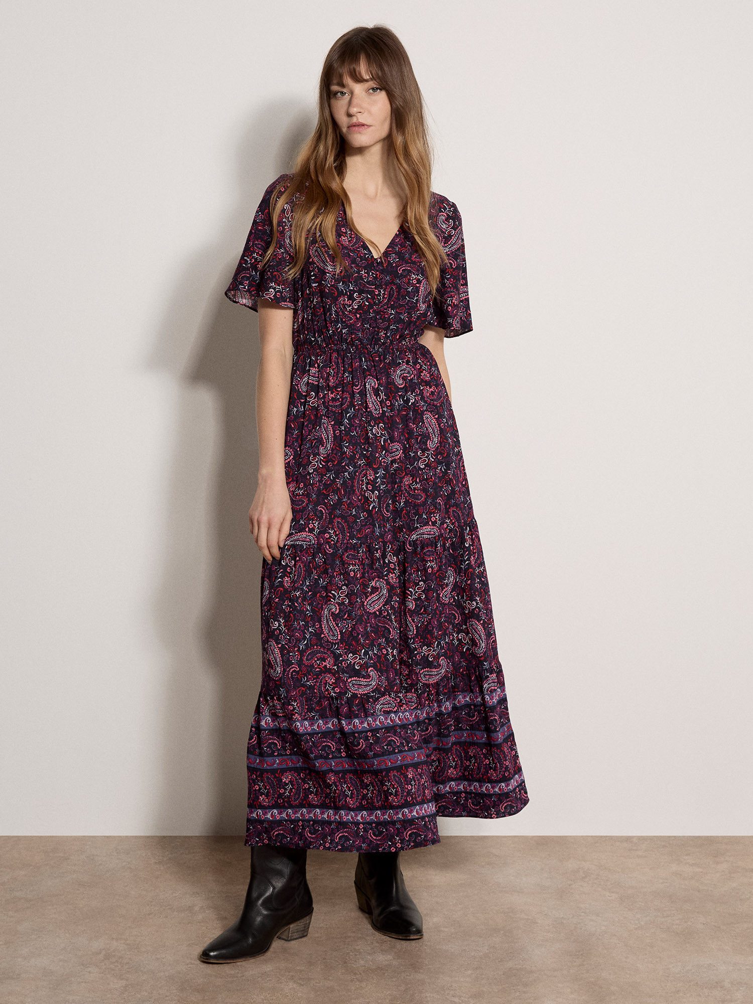 Apricot Maxikleid Maxikleid mit Paisley-Print und Stufen Elastischer Bund günstig online kaufen
