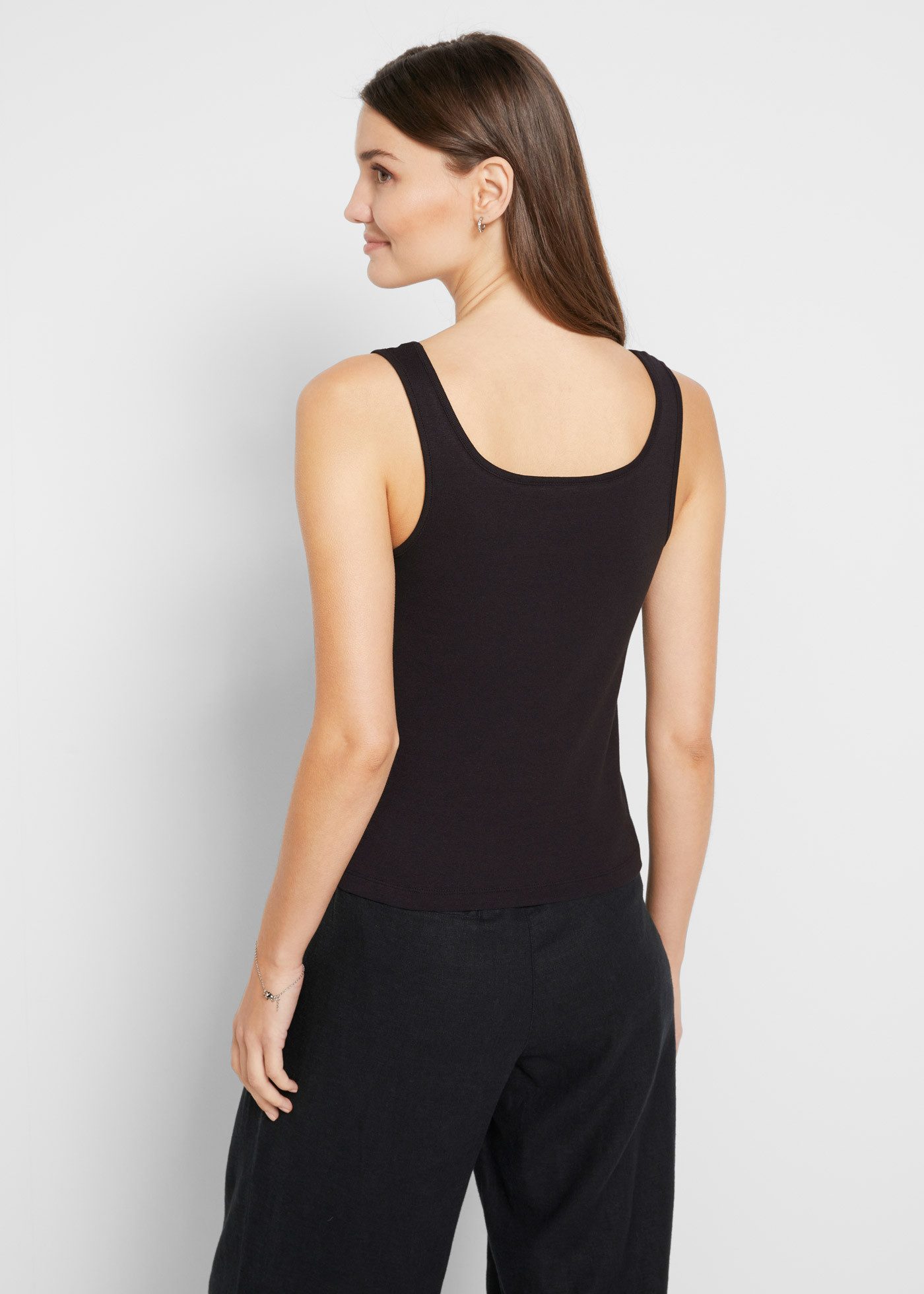 bonprix Tanktop mit normalen Trägern, mit dezentem Carré-Ausschnitt, eng anliegend