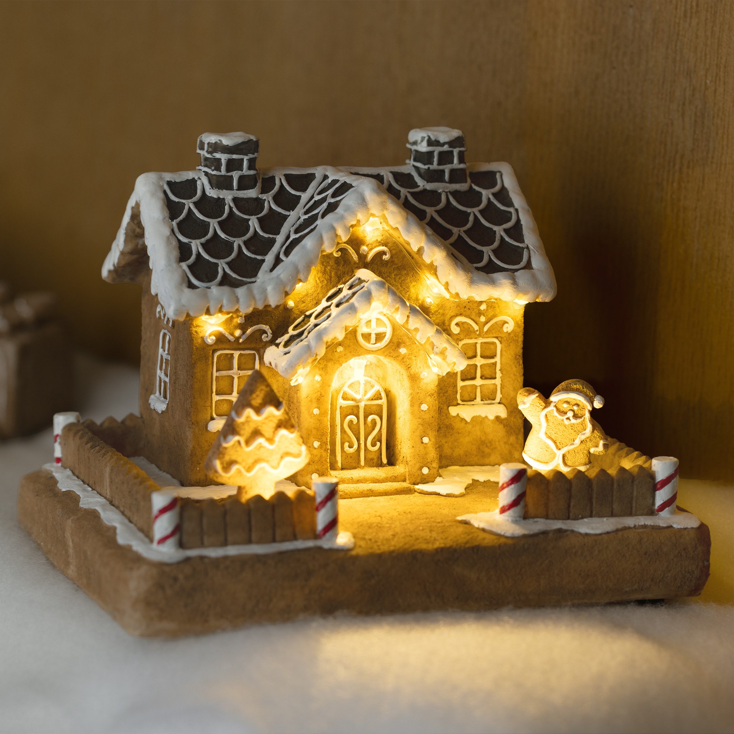 GartenHero Weihnachtshaus Beleuchtetes Lebkuchenhaus Deko, LED Lichterhaus Weihnachten, LED Beleuchtung, Lebkuchenhaus