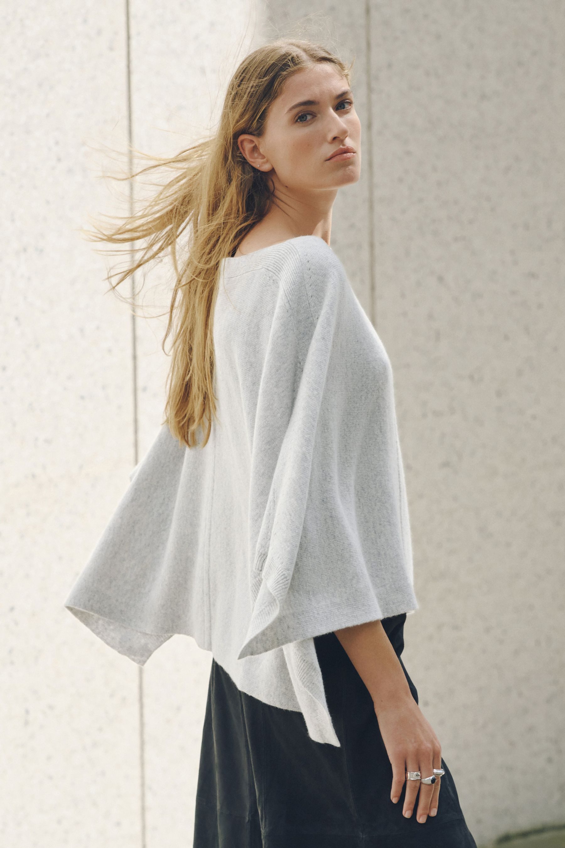 Next Cape N. Premium Cape-Oberteil aus Kaschmir (1-St)