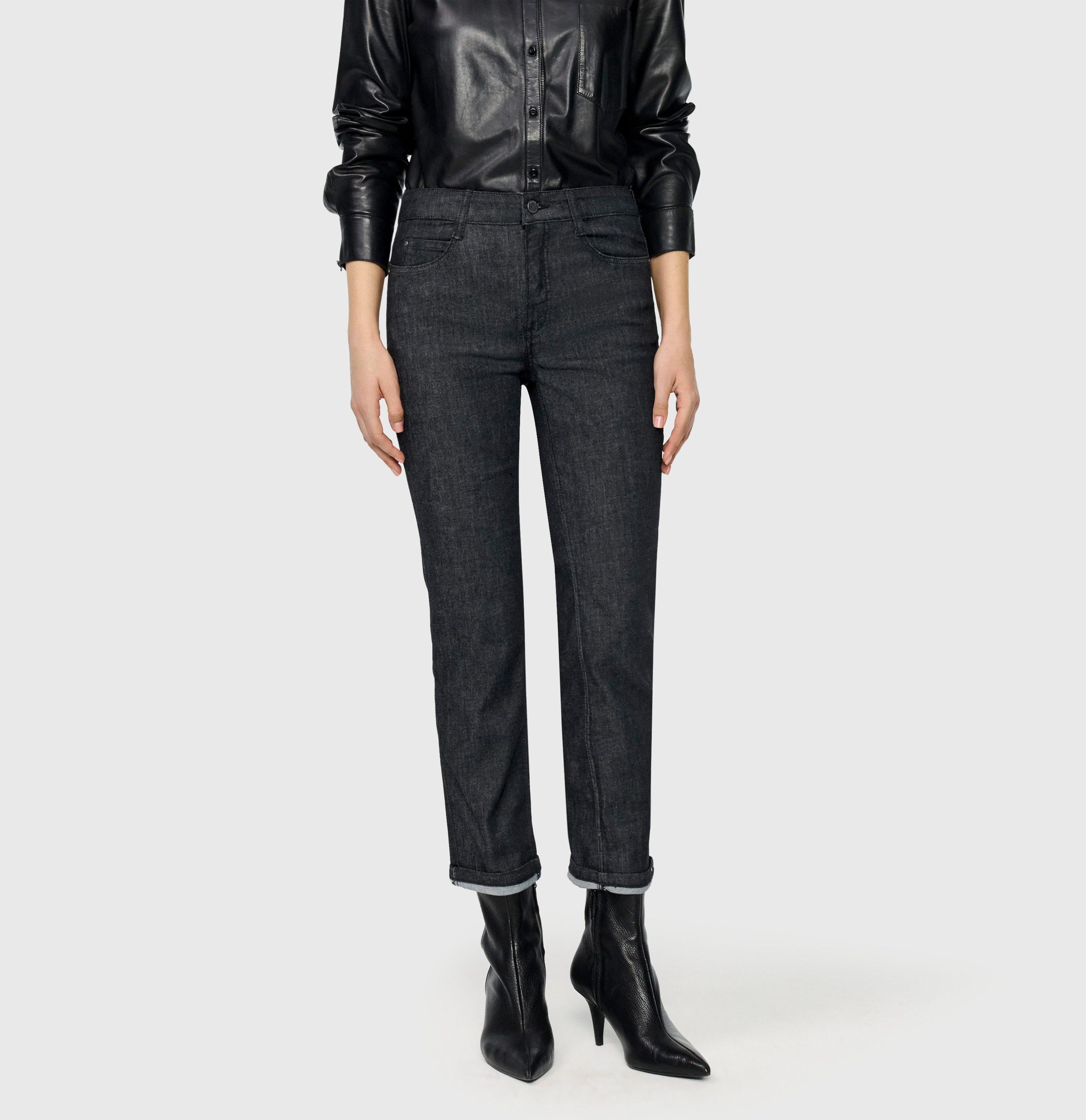 MAC 7/8-Jeans DREAM cropped auth. Innovativer Hyperstretch Denim mit figurformendem Shaping-Effekt