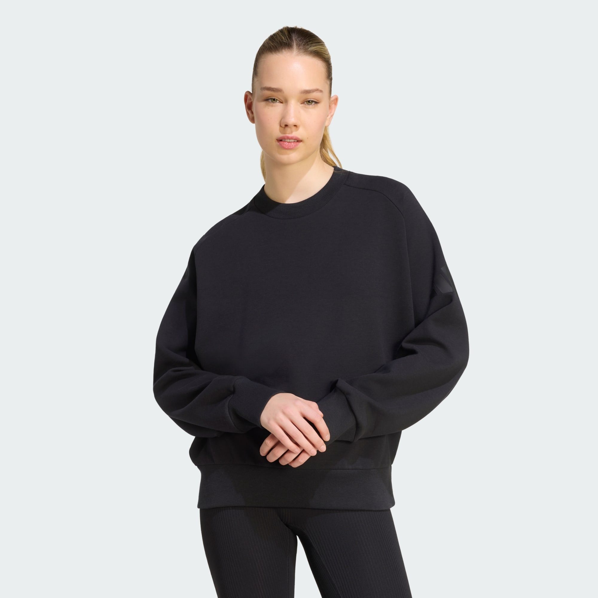adidas Sportswear Sweatshirt SOFT LUX SWEATSHIRT, LOCKER GESCHNITTEN (1-tlg)