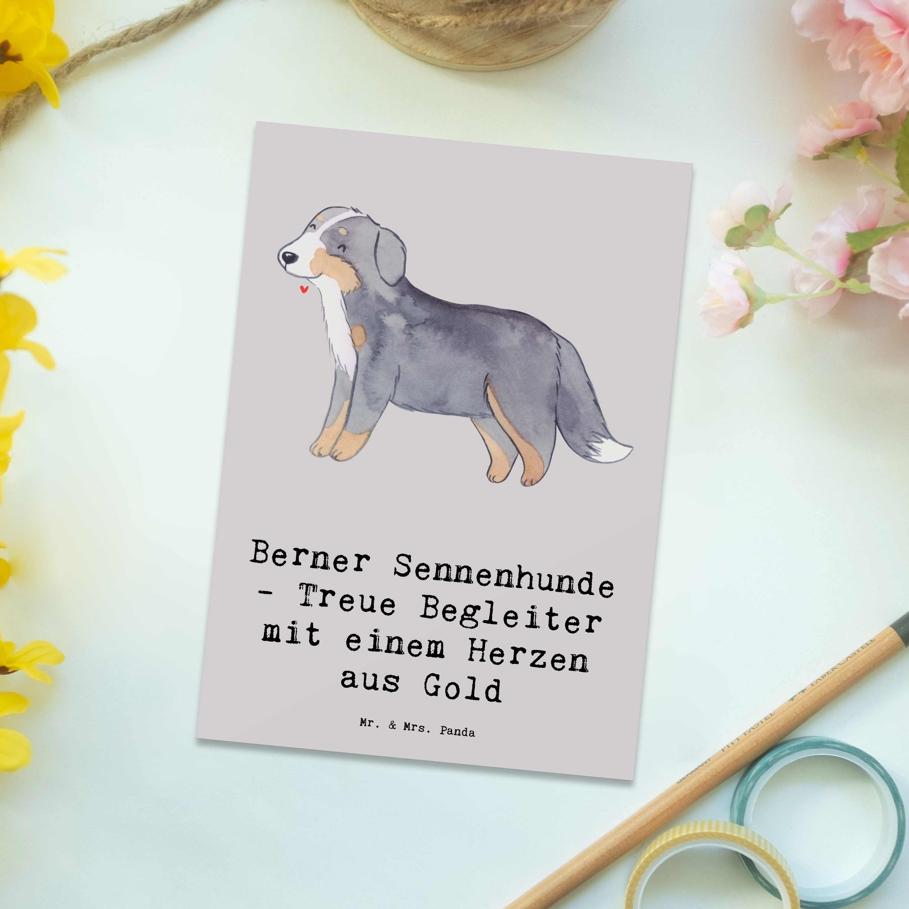 Thumbnail - Mr. & Mrs. Panda Postkarte Berner Sennenhund Herz - Grau Pastell - Geschenk, liebevolle Hunde, E