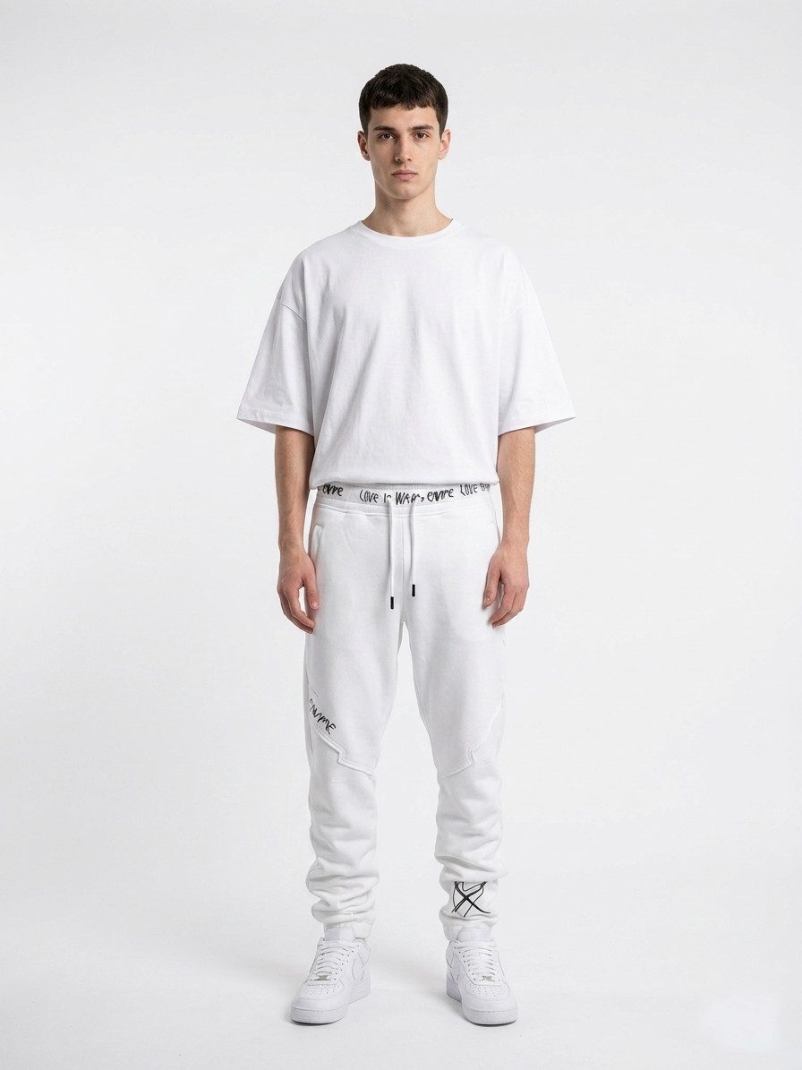 ENVYME Jogger Pants Jogginghose Sweatpants „Love Is War" Vintage Used-Look