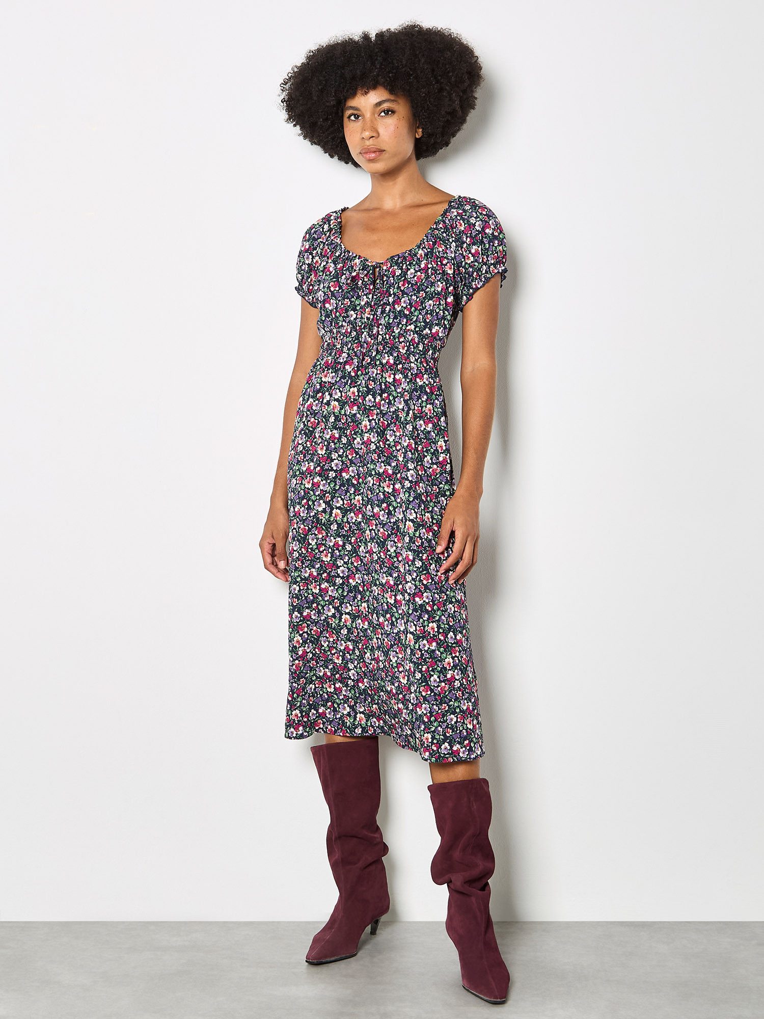 Apricot Druckkleid Midi-Kleid mit zierlichem Blumenmuster