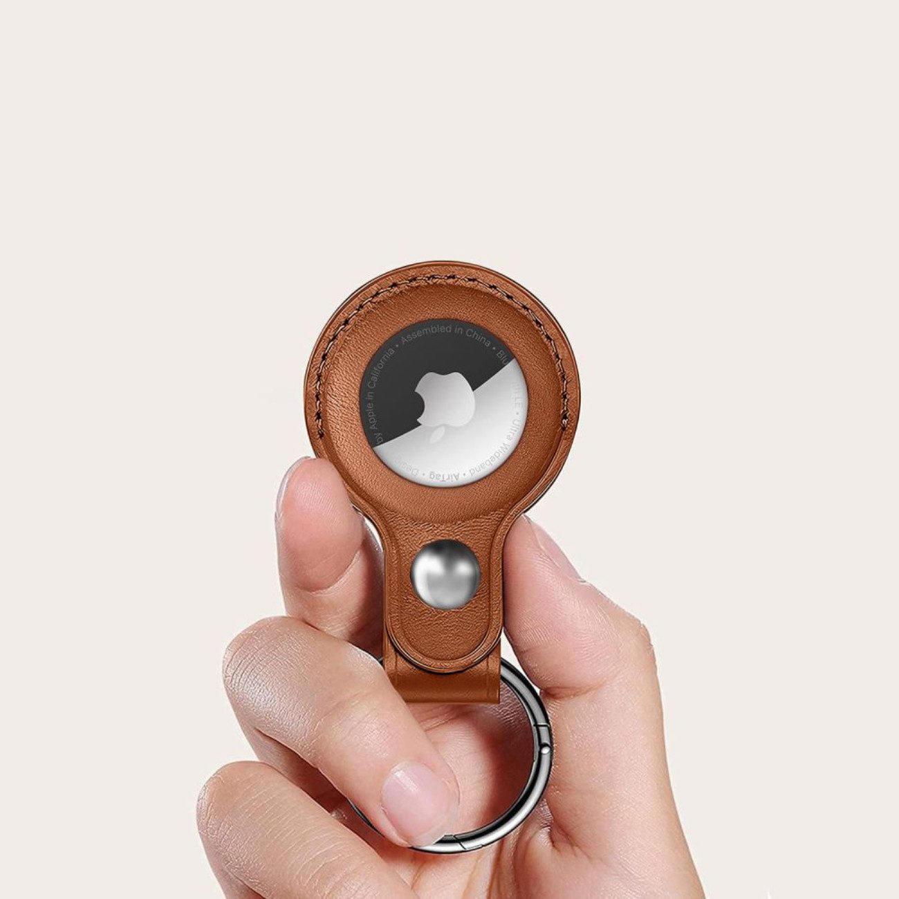 TECH PROTECT Schlüsselanhänger NaturalFit (Einzelartikel, 1x Schlüsselanhänger), Öko-Lederanhänger mit Karabiner für Apple AirTag