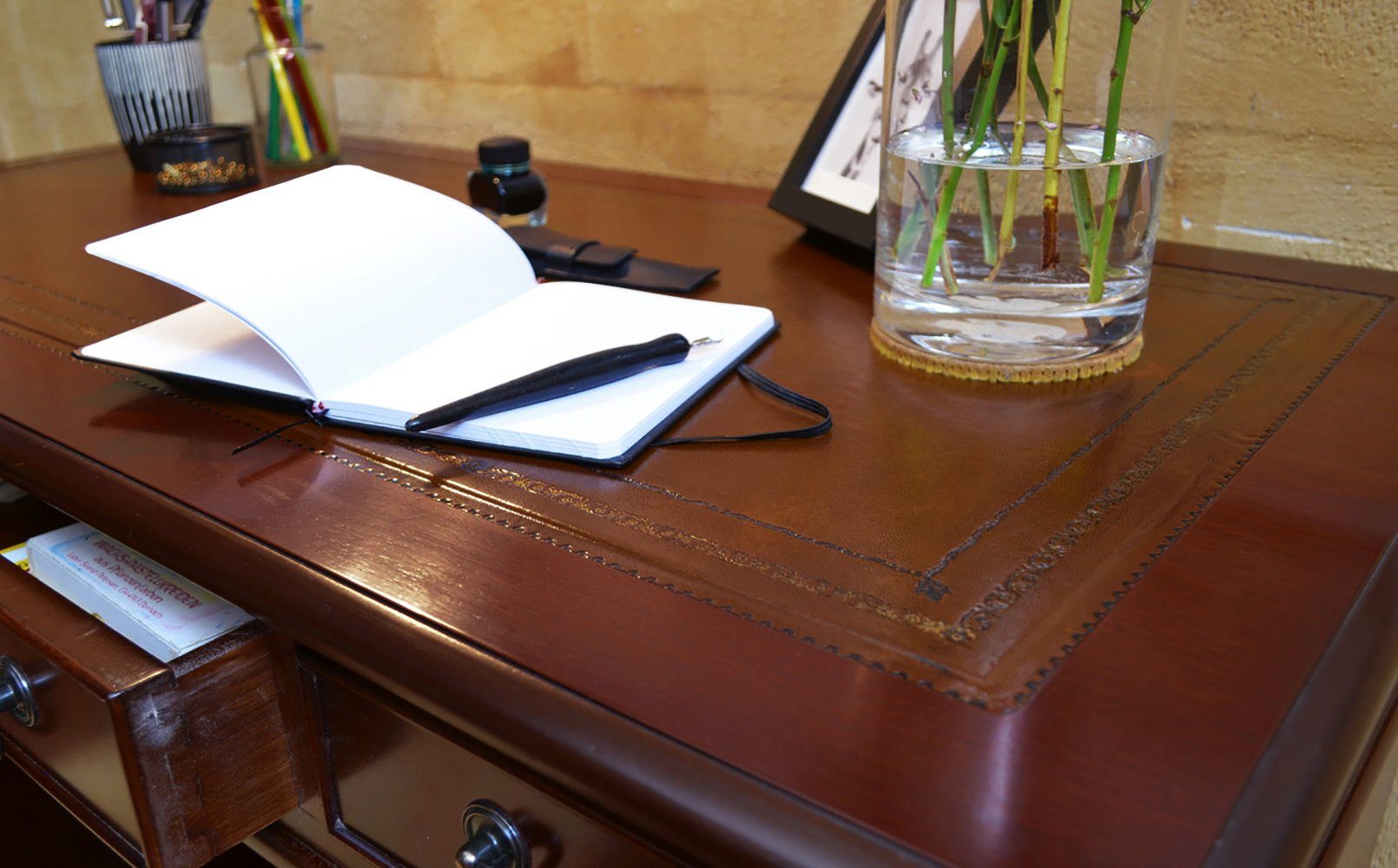 Arbeitstisch Mahagoni Pedestal Schreibtisch verdeckten 60 x Bürotisch, Kai Desk hochwertiger mit 120 made cm, stilvoller in Wiechmann England Rollen,