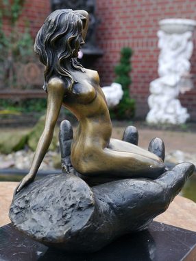 AFG Dekoobjekt Erotische Bronze Figur Frauenakt auf edlem Marmorsockel