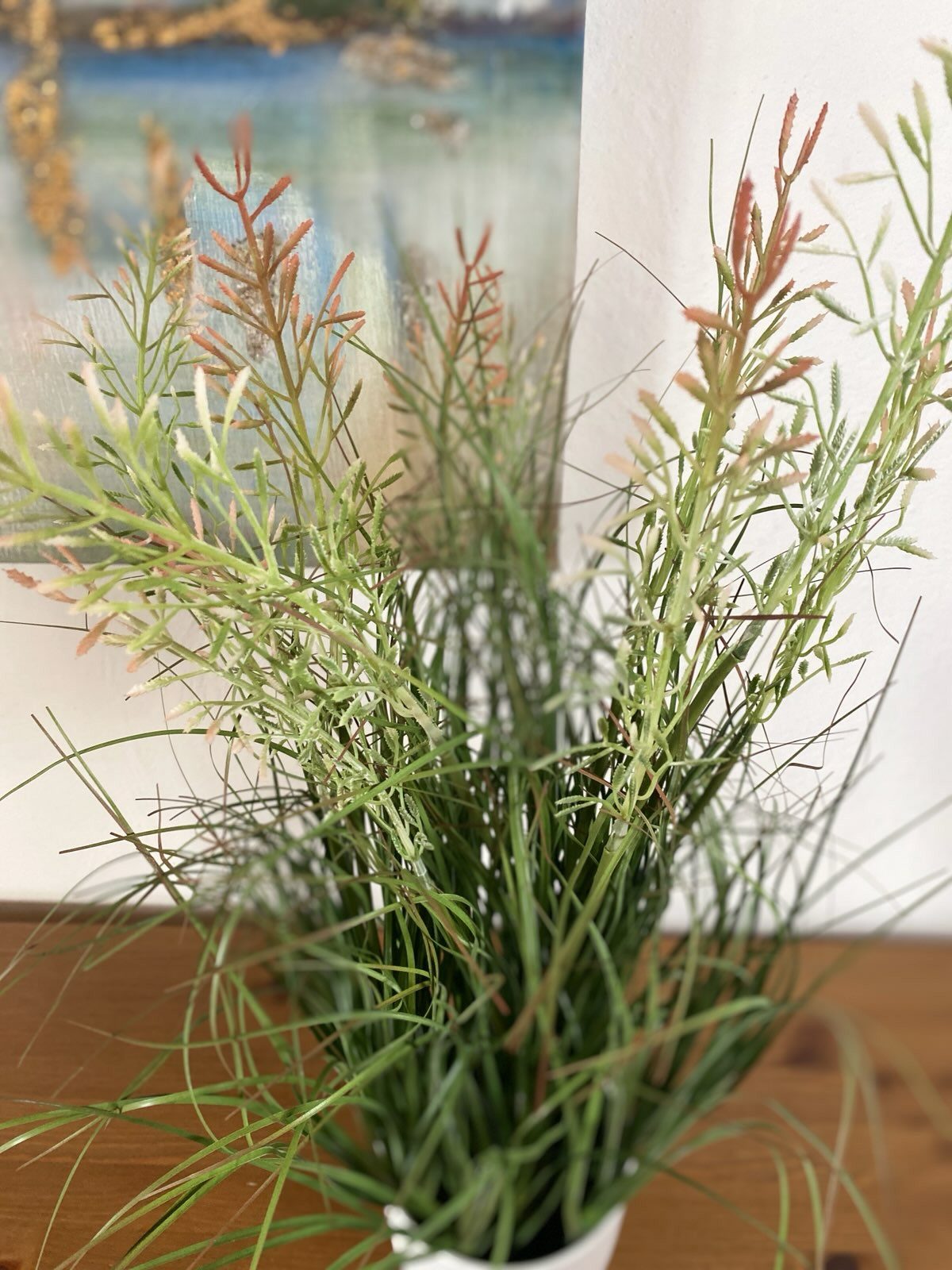 Kunstblume Künstliches Gras, Grasbusch-Arrangement im weißen Kunststofftopf Gras, Dahlia Studios, Höhe 60 cm