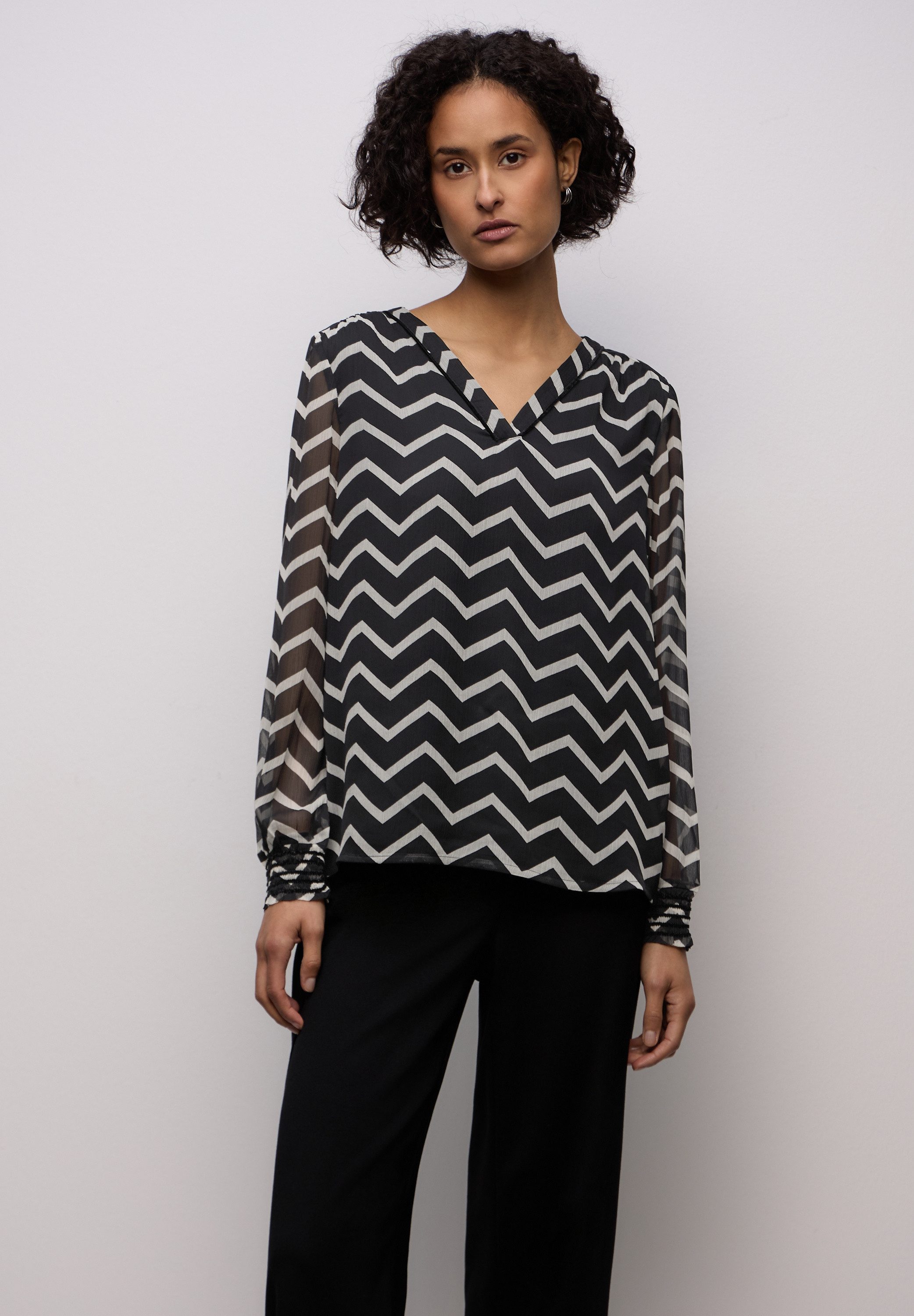 STREET ONE Langarmbluse mit Zick Zack günstig online kaufen