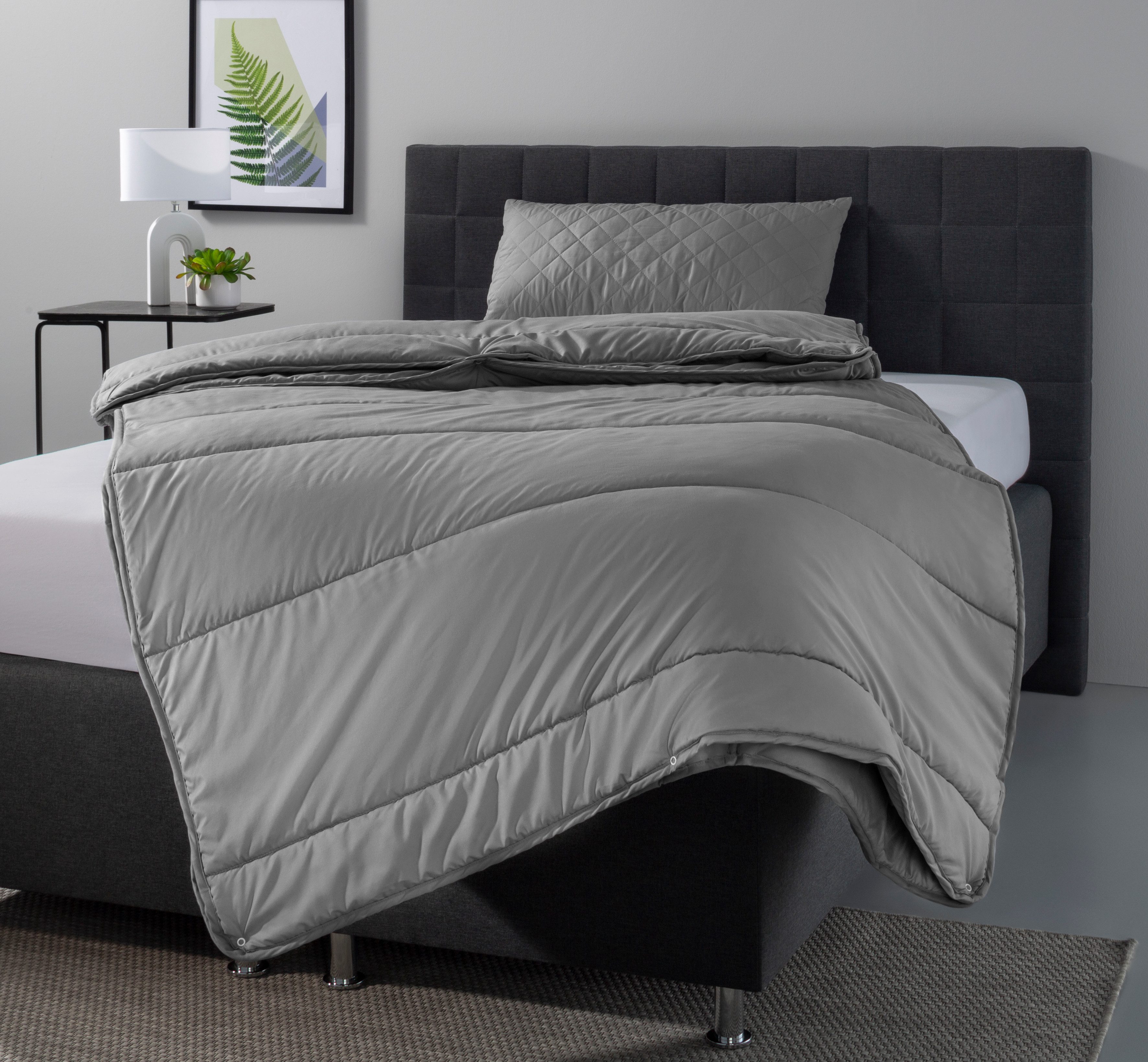 OTTO home Microfaserbettdecke + Microfaserkissen Clarra Spar Set, Decke + Kissen 135x200, 155x200 cm & weitere Größen, Set mit Kissen 40x80 cm, 80x80 cm, Sommer, Herbst, Winter in grau