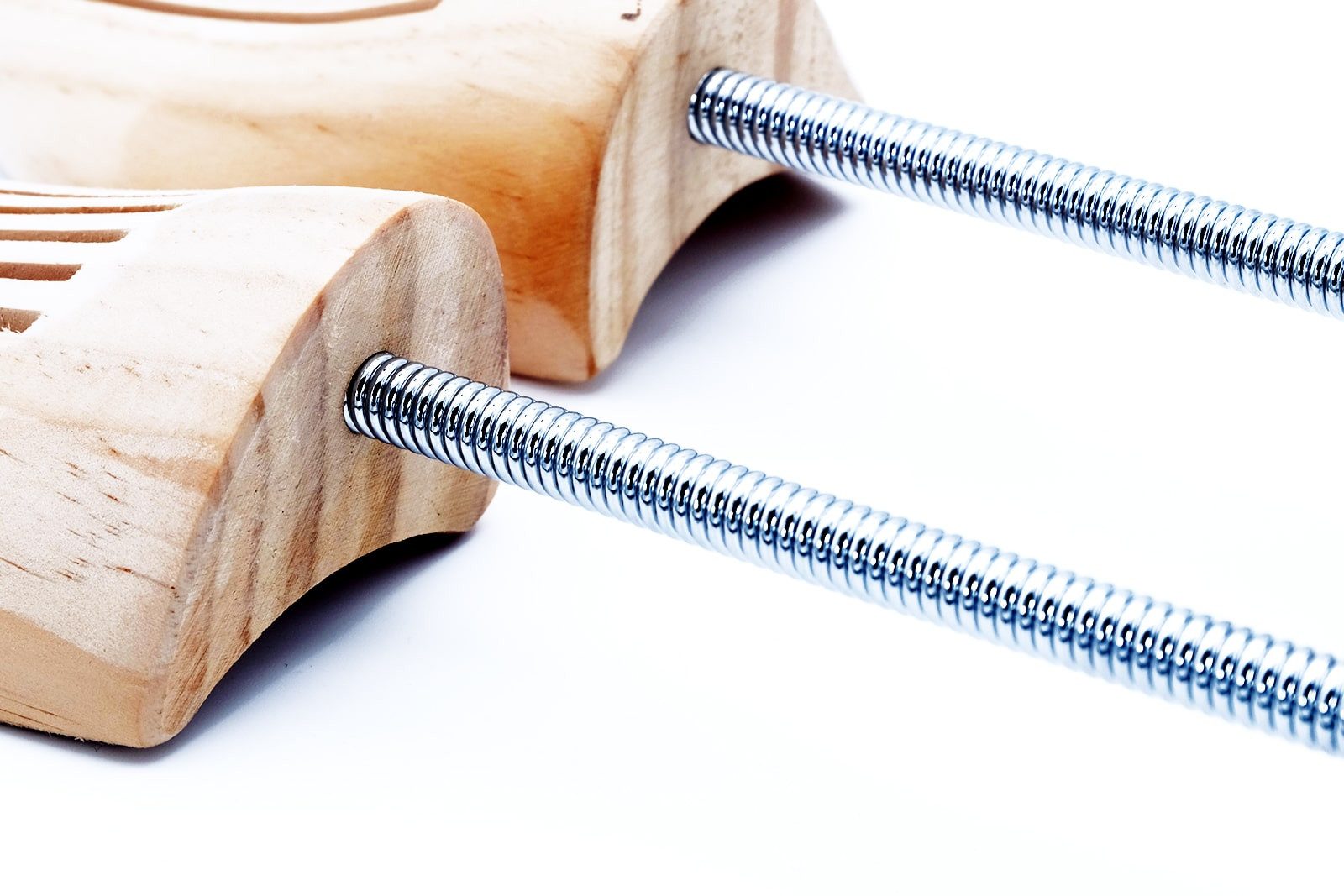 Ringelspitz Schuhspanner aus Kiefernholz, – Natürliche Pflege für perfekte Schuhform