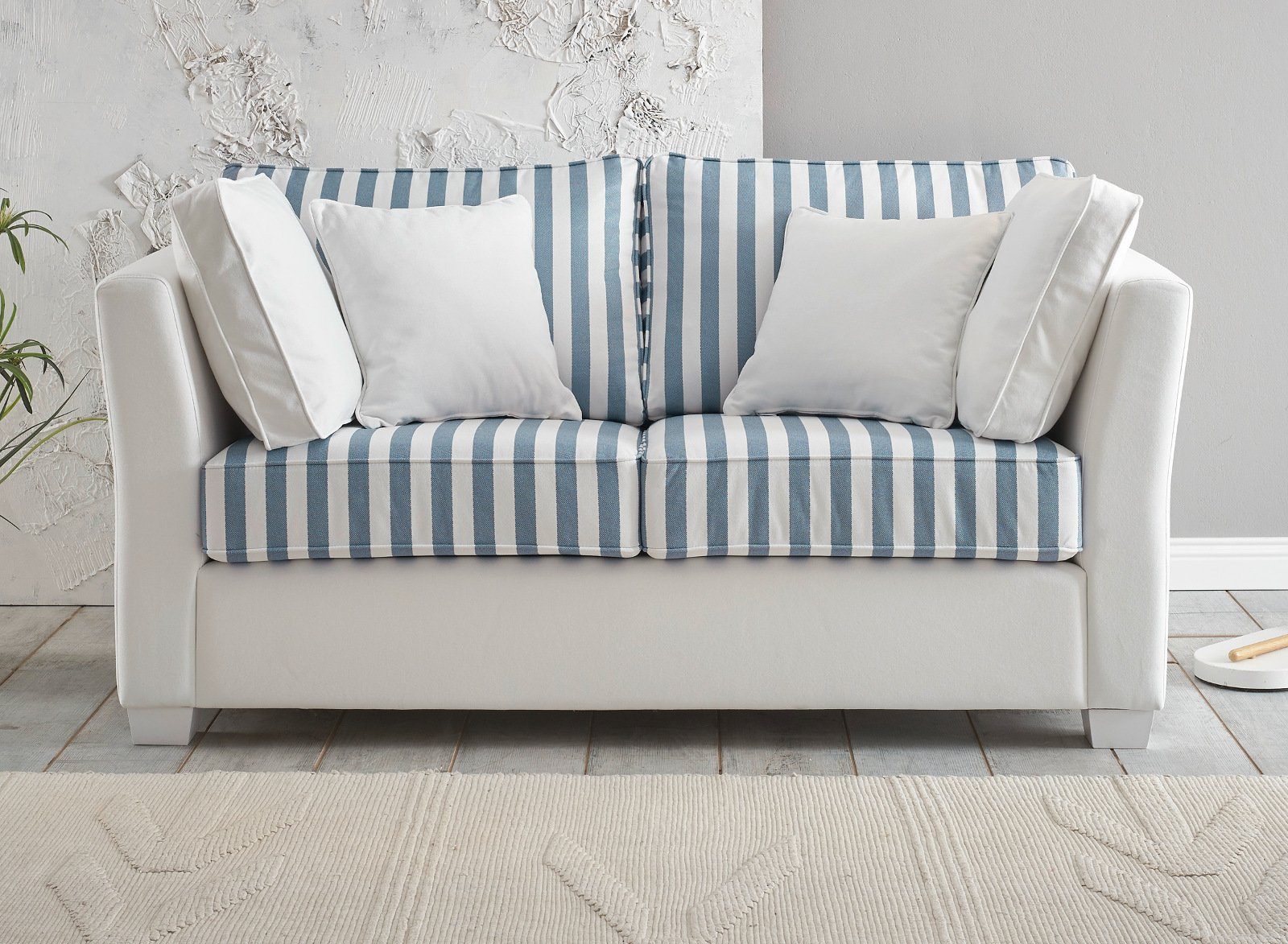Furn.Design Sofa Hooge, 2-Sitzer in Cremeweiß mit blau, Landhausstil, mit Bonell Federkern