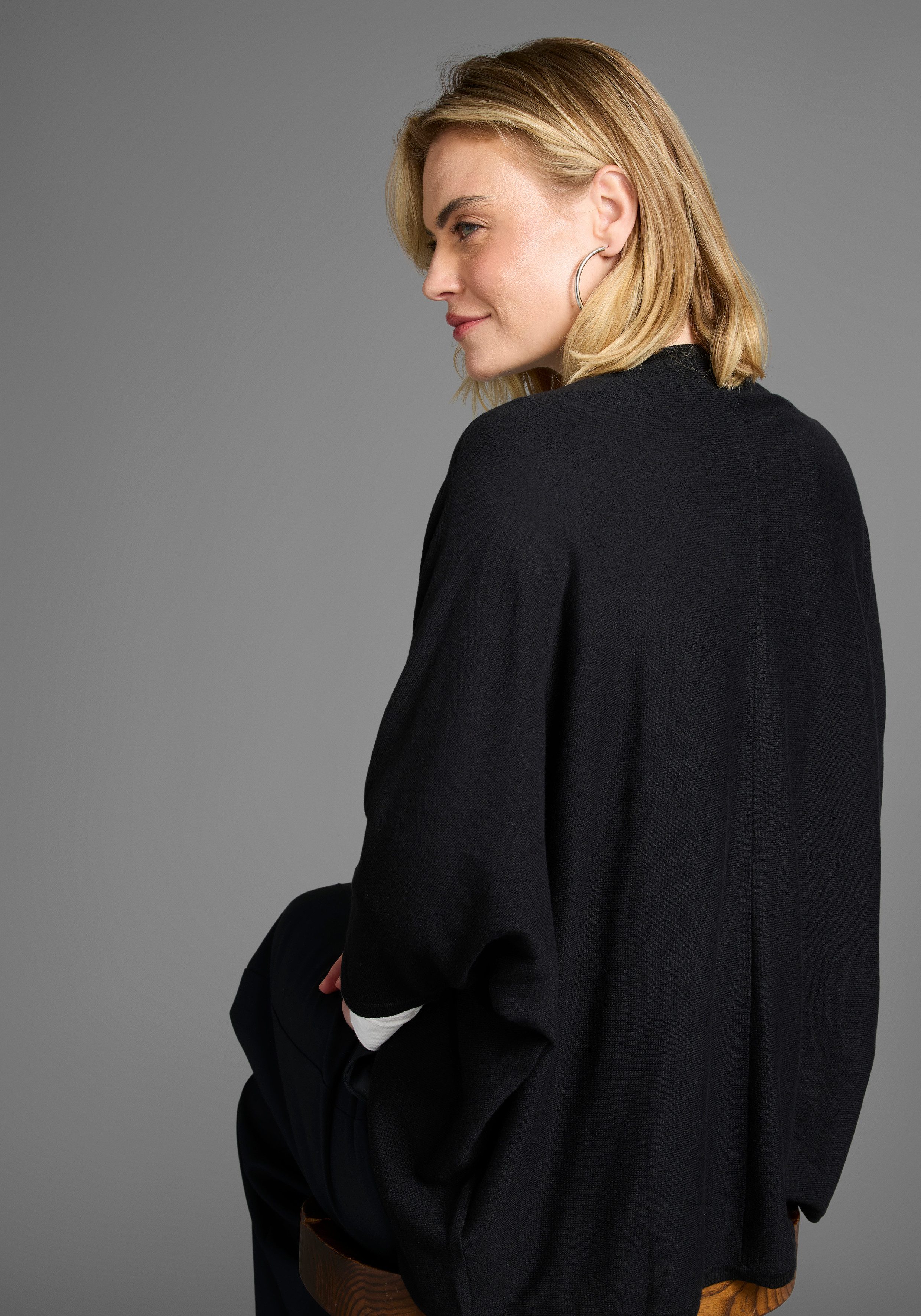 Laura Scott Strickjacke oversized, mit Verschluss und 3/4 Ärmeln günstig online kaufen