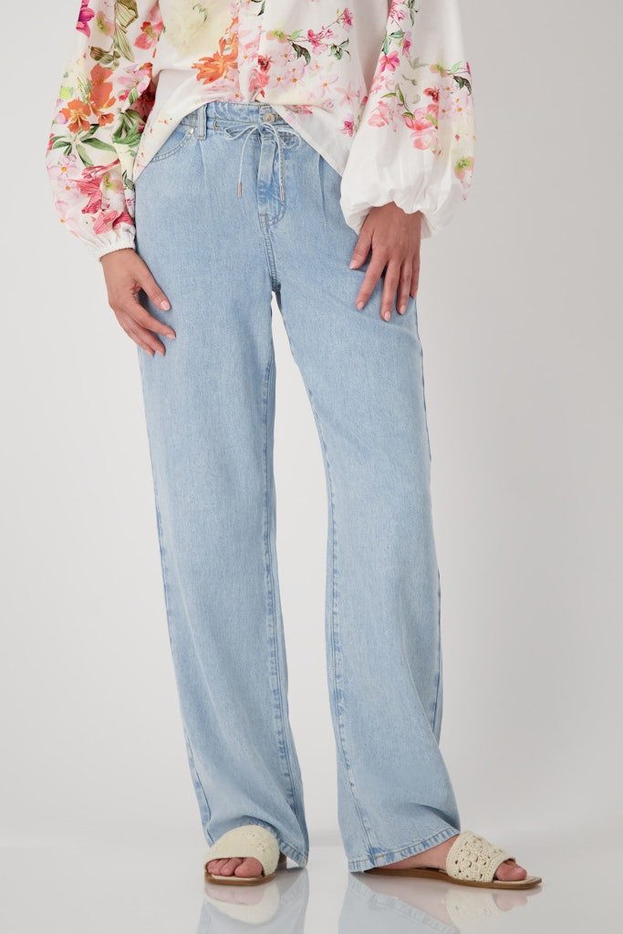 Monari 5-Pocket-Jeans Wide Leg Fit Wide Leg Fit mit Bindegürtel aus Lyocell günstig online kaufen
