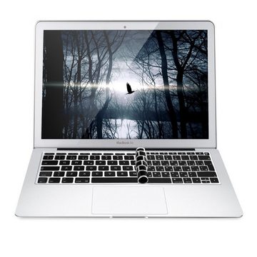 kwmobile Silikon Tastaturschutz für Apple MacBook Air 13" Retina (ab Ende 2018) Fingerhalter, (QWERTY US Keyboard Cover Abdeckung - Schwarz)