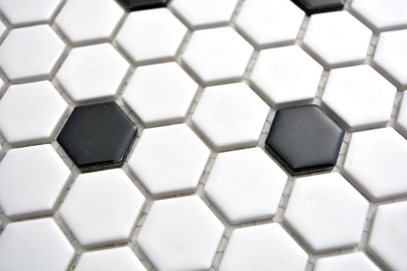 Thumbnail - Mosani Mosaikfliesen Sechseck Mosaik Fliese Keramik schwarz weiß matt Küche Badfliese WC