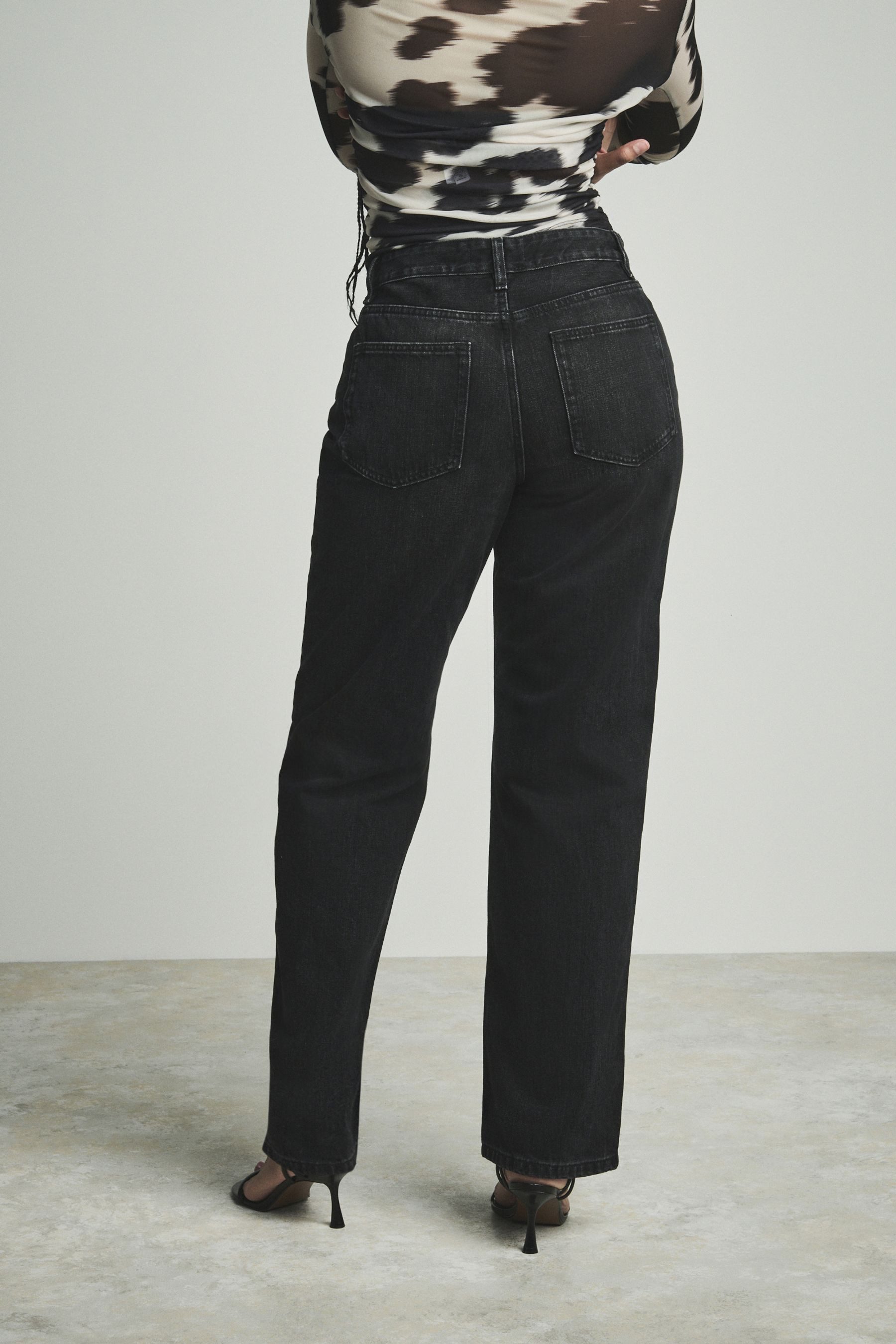 Next Weite Jeans Sanduhr-Jeans mit weitem günstig online kaufen