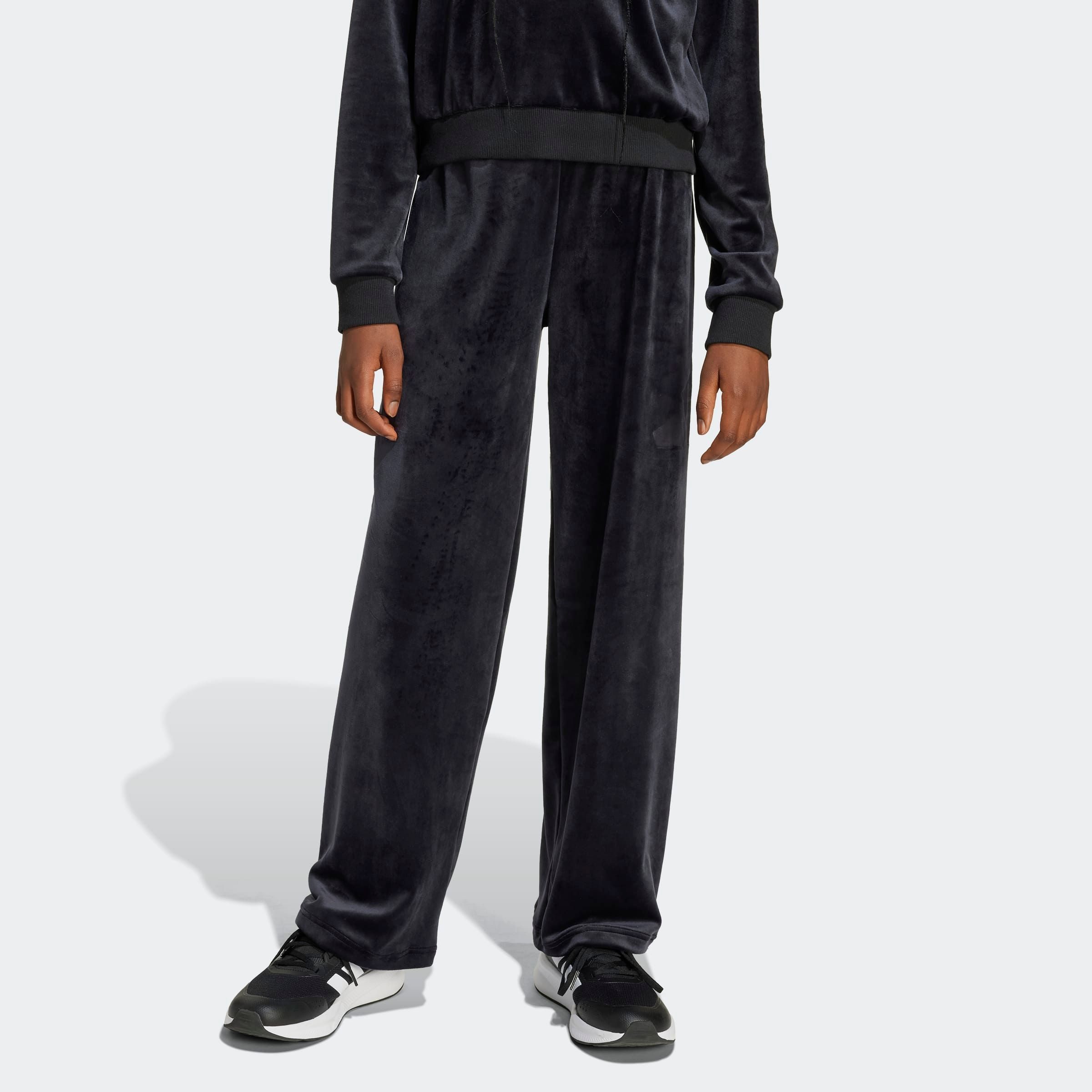 adidas Sportswear Sporthose SEASONAL ESSENTIALS HOLIDAY PACK WIDE LEG weite Passform, für Kinder, aus Polyester und Elasthan