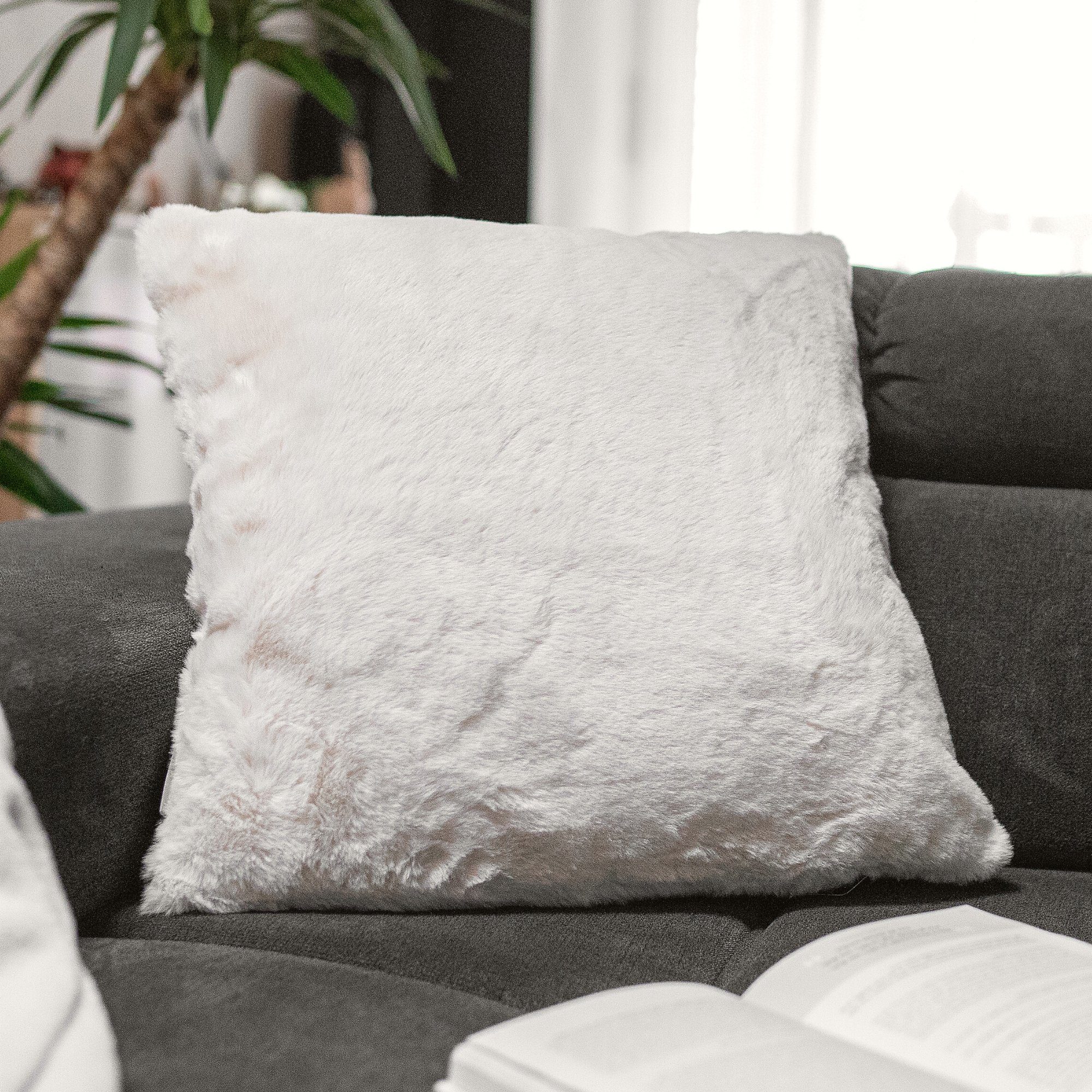 REALLaxx Fellkissen Eliane, 45x45cm, kuscheliges Sofakissen, Bezug inkl. Fü günstig online kaufen