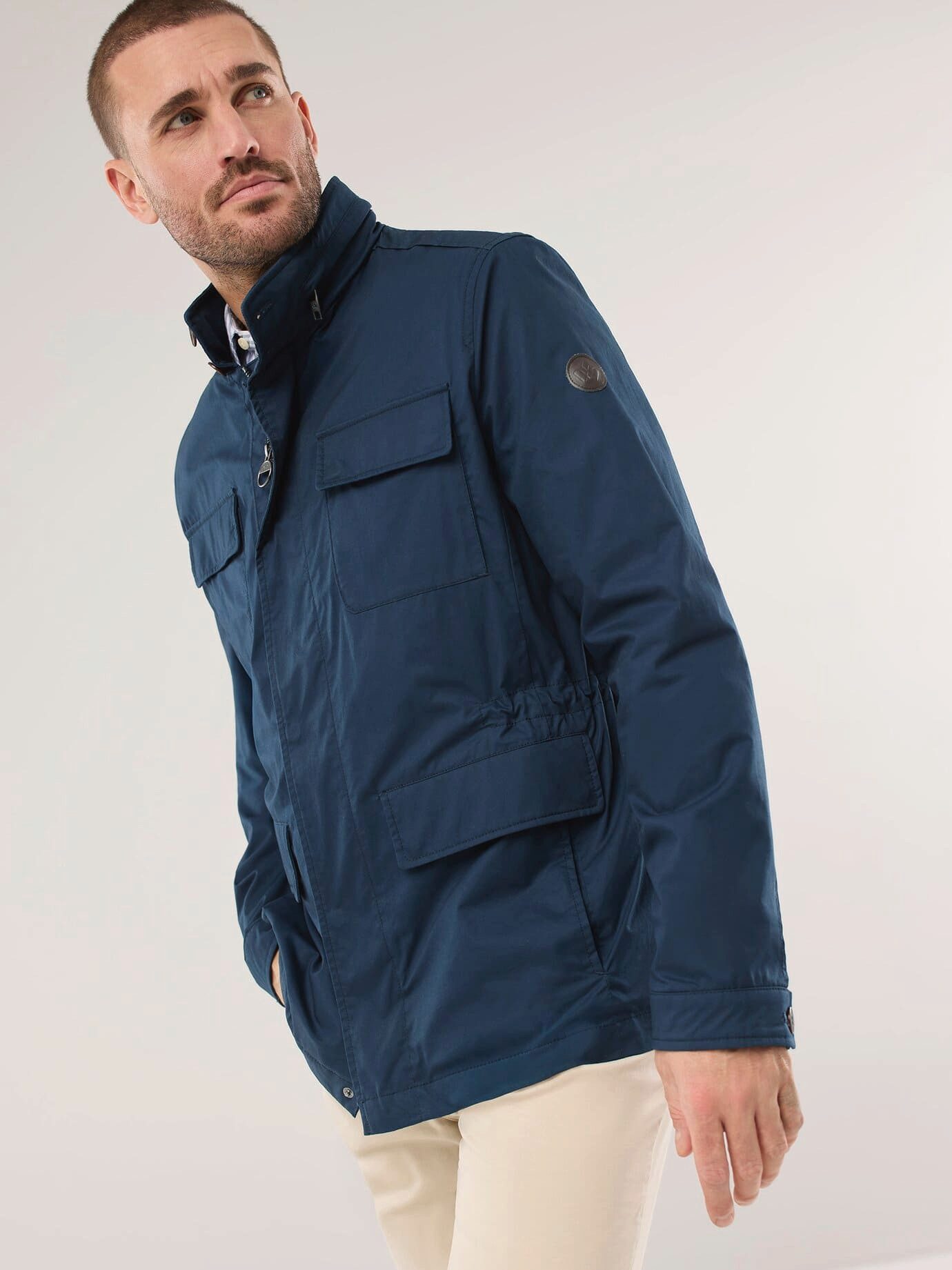 Walbusch Funktionsjacke Herren Multitaschen Jacke pflegeleicht elastisch normale u untersetzte, mit Kapuze, atmungsaktiv, Kurzgröße