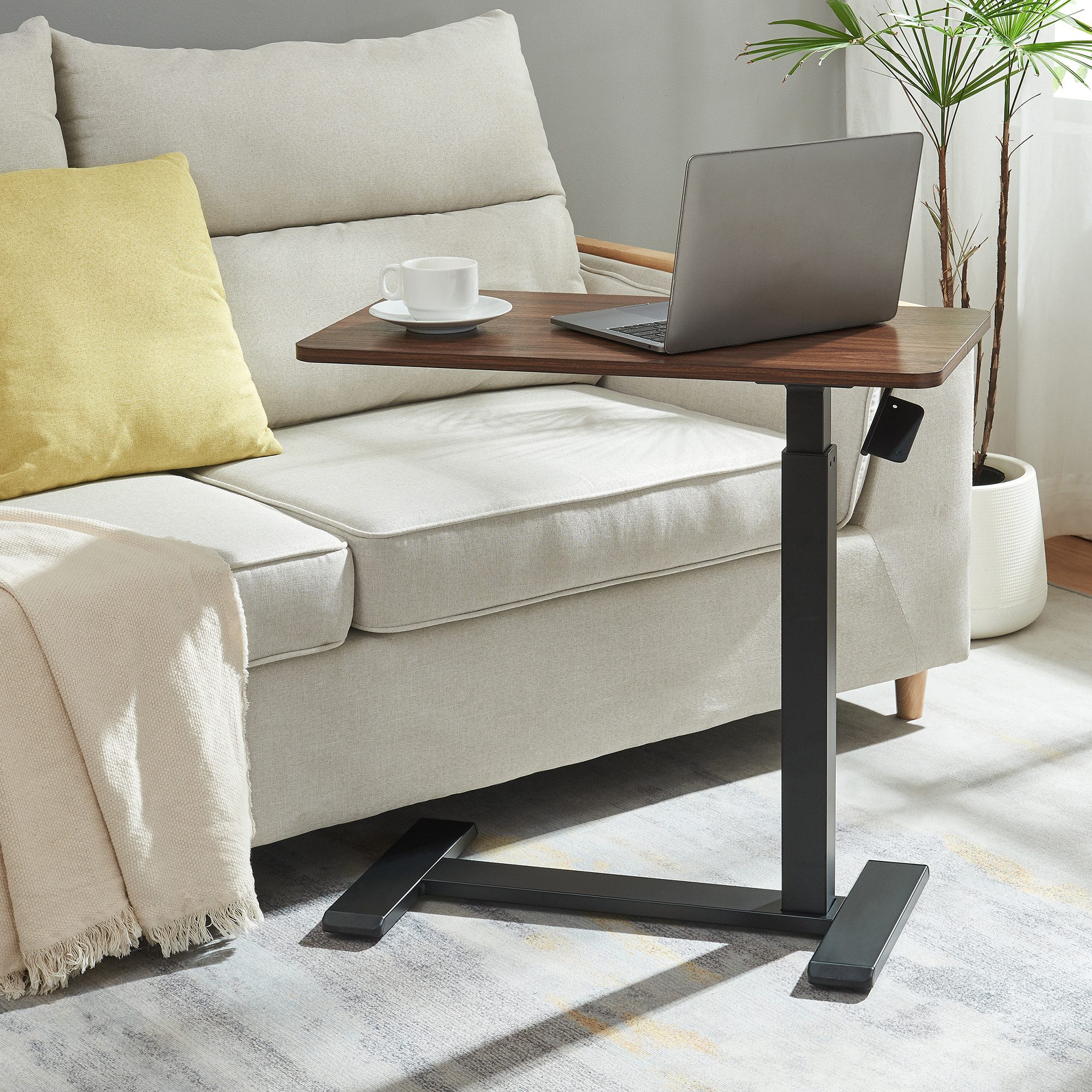 en.casa Laptoptisch, höhenverstellbar »Klirg« rollbar 66-92x68x36 cm Walnussoptik