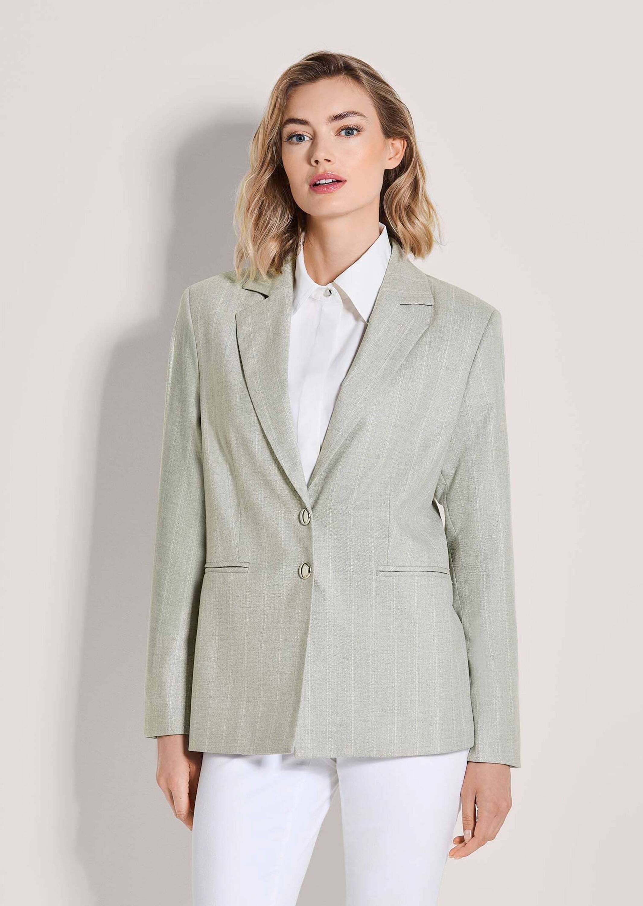 MADELEINE Kurzblazer Eleganter Einreiher mit Nadelstreifen Longblazer mit Reverskragen, Knopfverschluss, Taschen und Langarm
