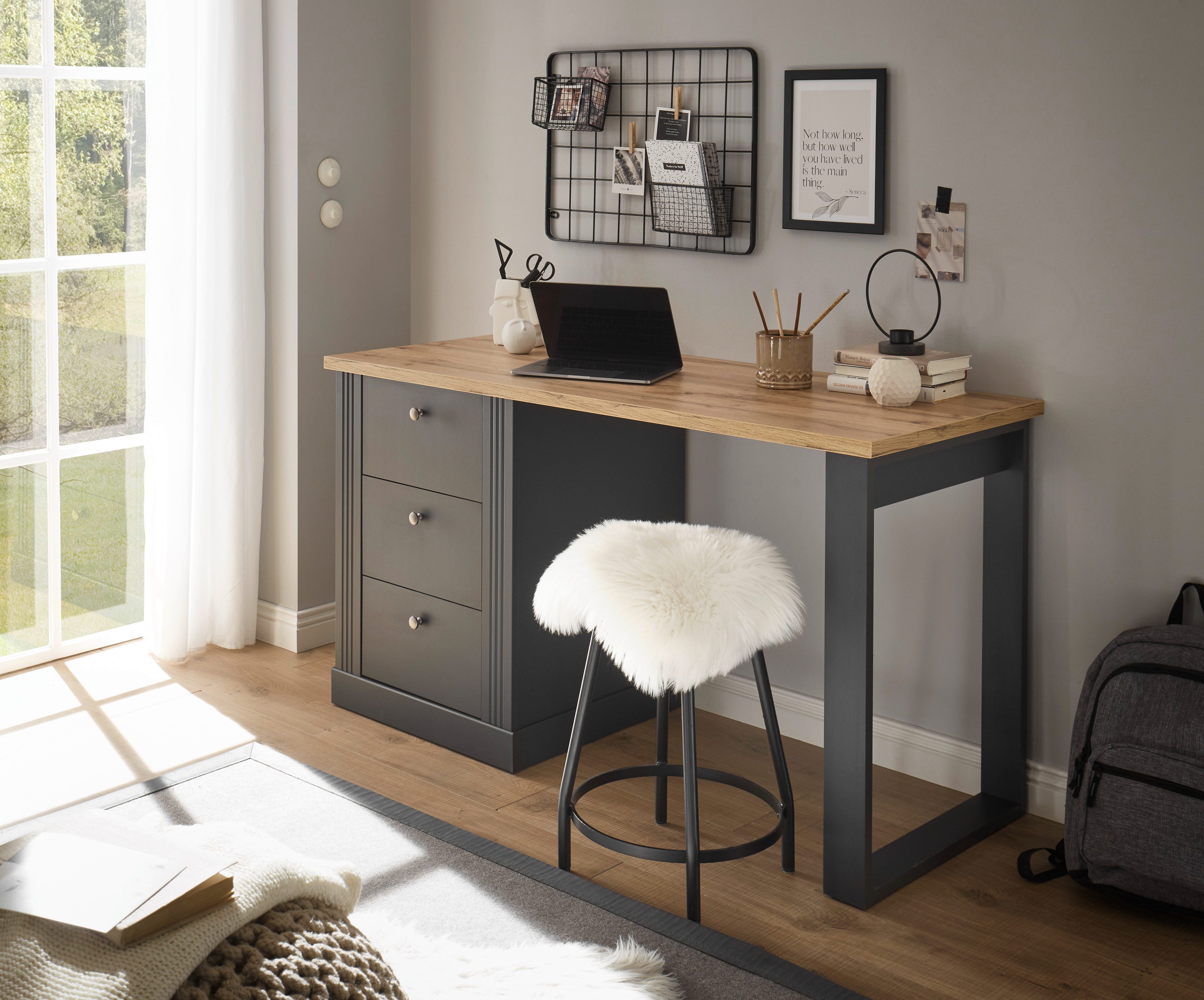 OTTO home Schreibtisch WESTMINSTER, im romantischen Landhausstil, Breite 138 cm, exclusiv by Otto