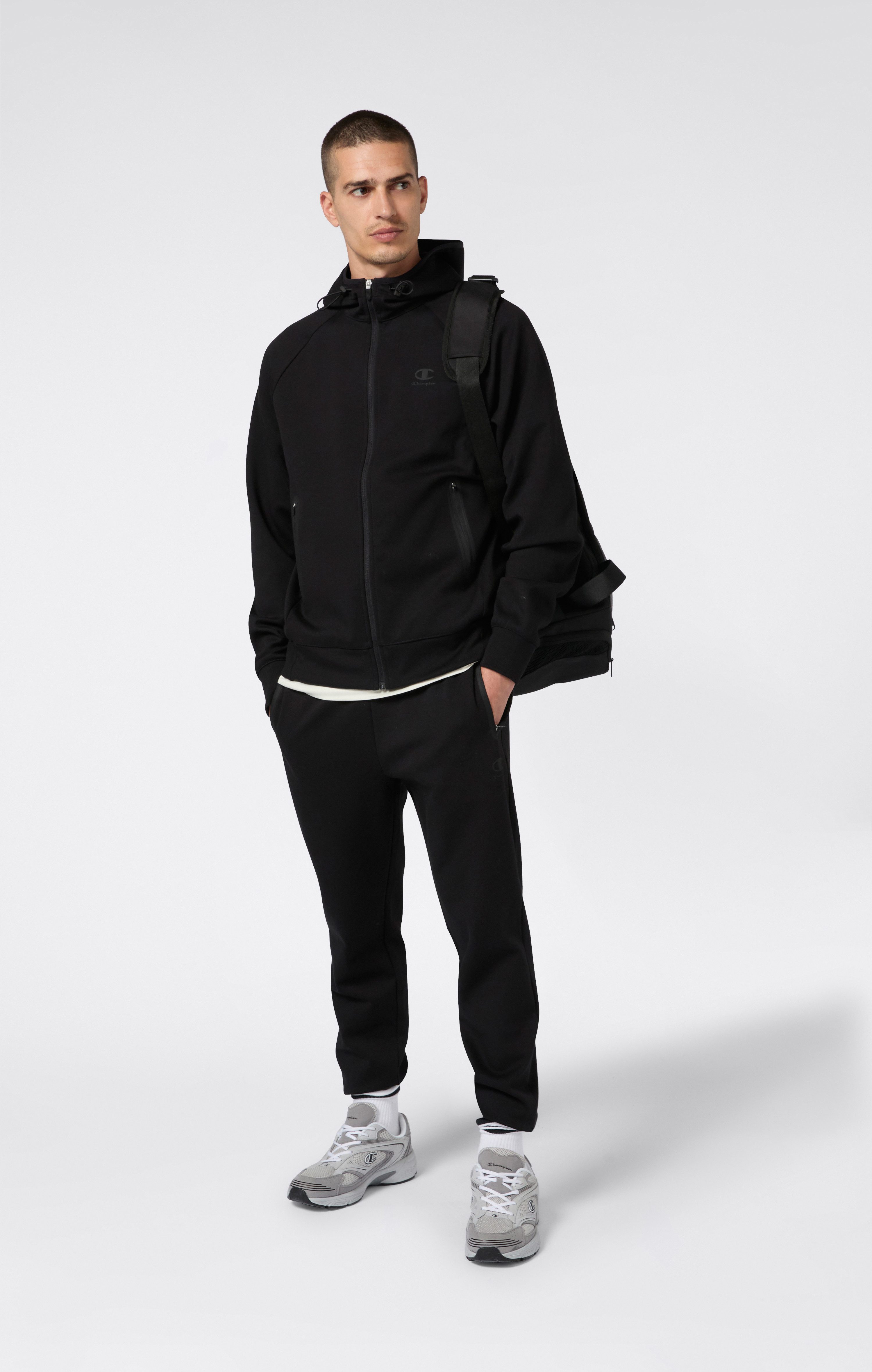 Champion Kapuzensweatjacke Langarm-Ausführung, aus Polyester, Baumwolle und Elasthan