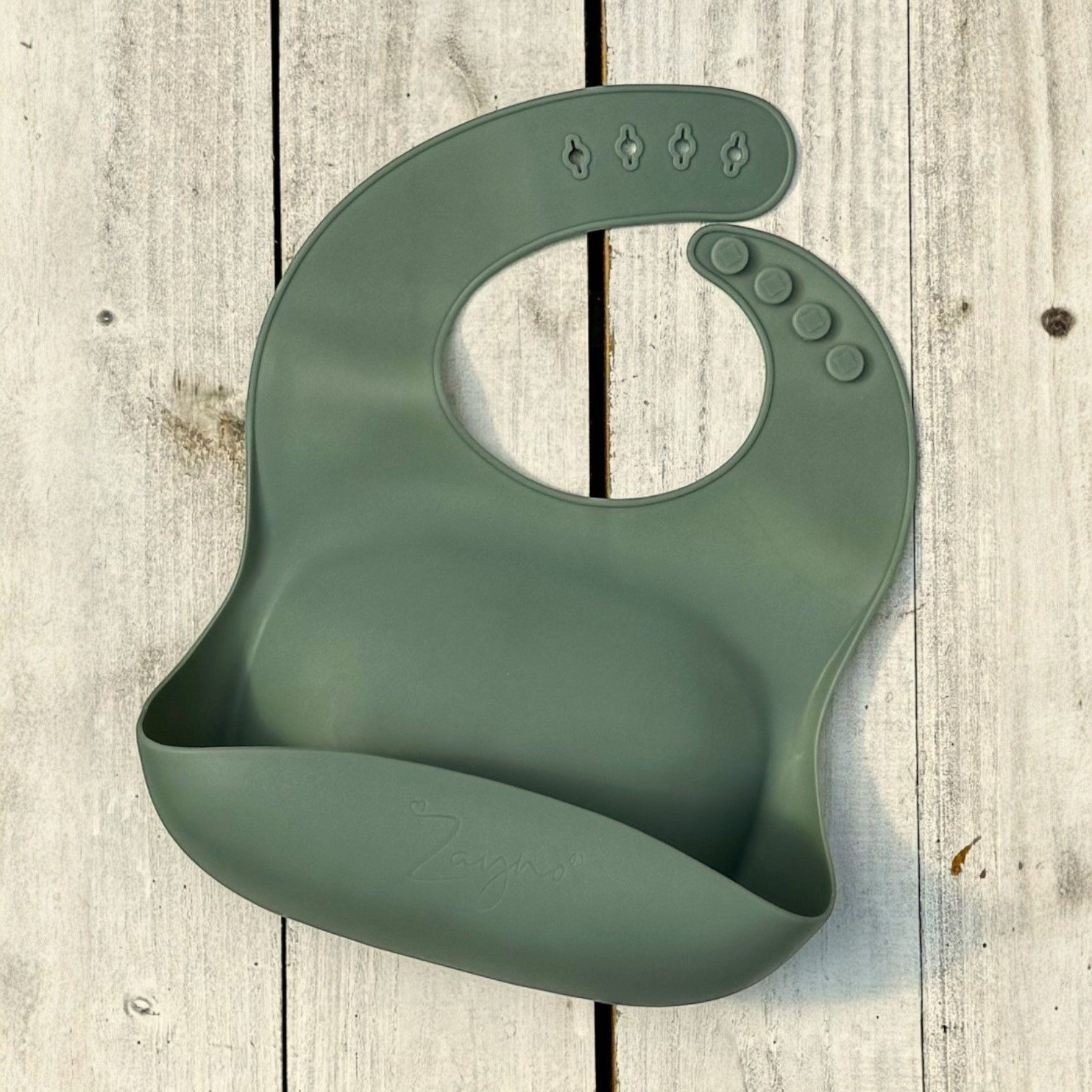 Zayno Lätzchen Silikon "Tischlein Deck Dich" in Waldgrün, (Packung, 1-St., Bequeme Passform), BPA-frei und LFGB-konform