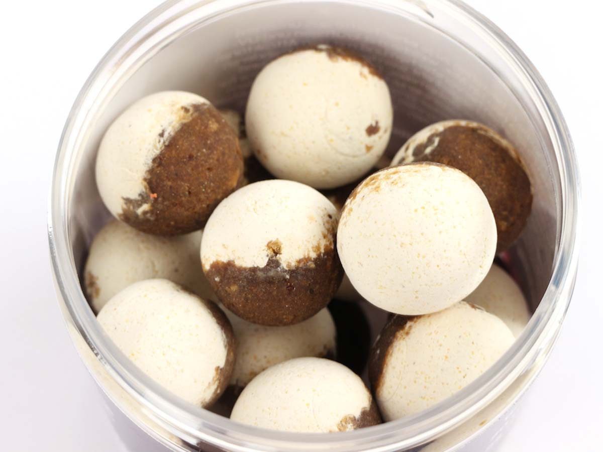 P.R. Baits Kunstköder Two-Light Hookbaits Feed Grade Fish 20mm 24mm Boilie Karpfenangeln, gewichtsreduzierte und ausbalancierte Hakenköder