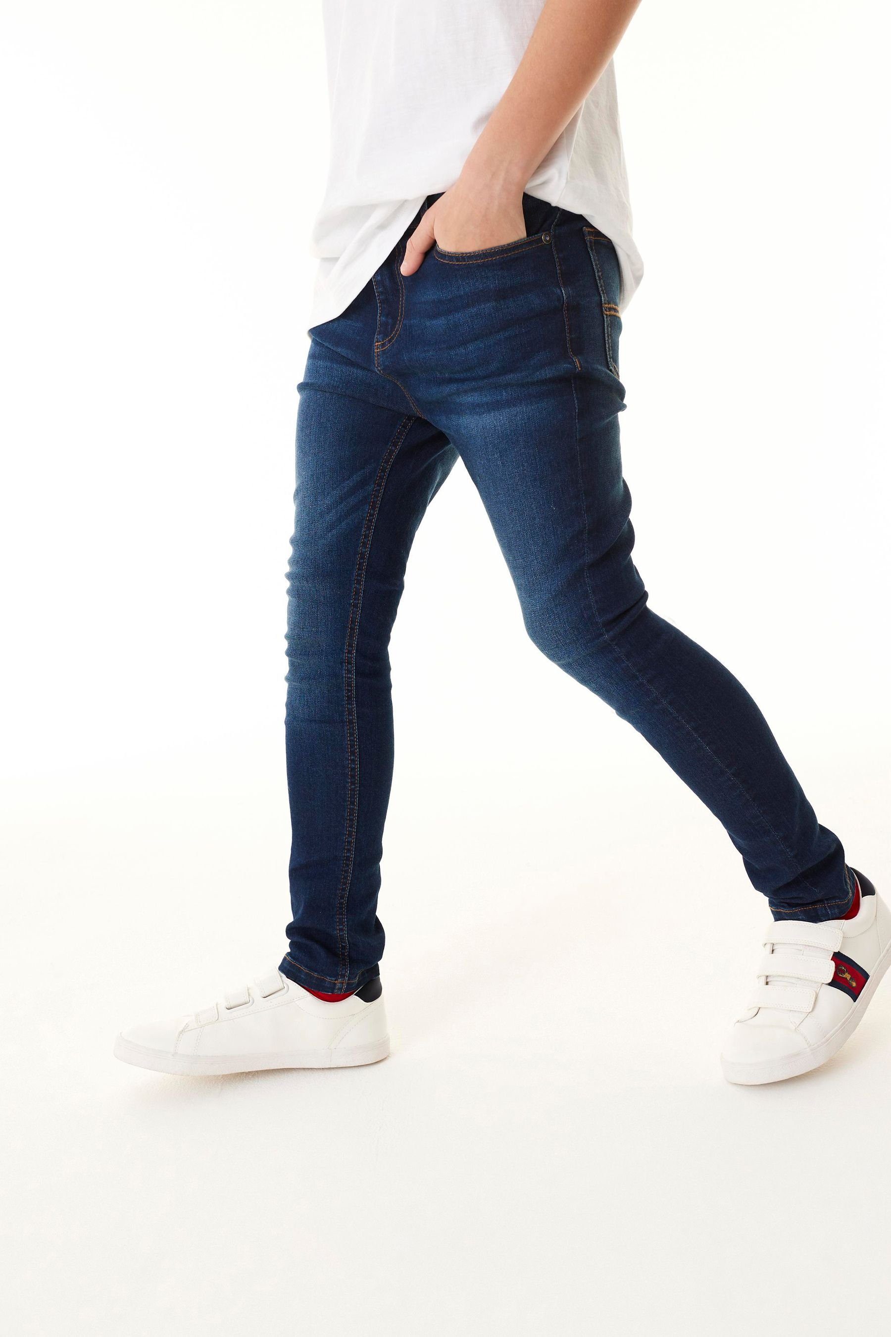 Skinny-fit-Jeans im Next (1-tlg) Super-Skinny-Fit Indigo Five-Pocket-Jeans