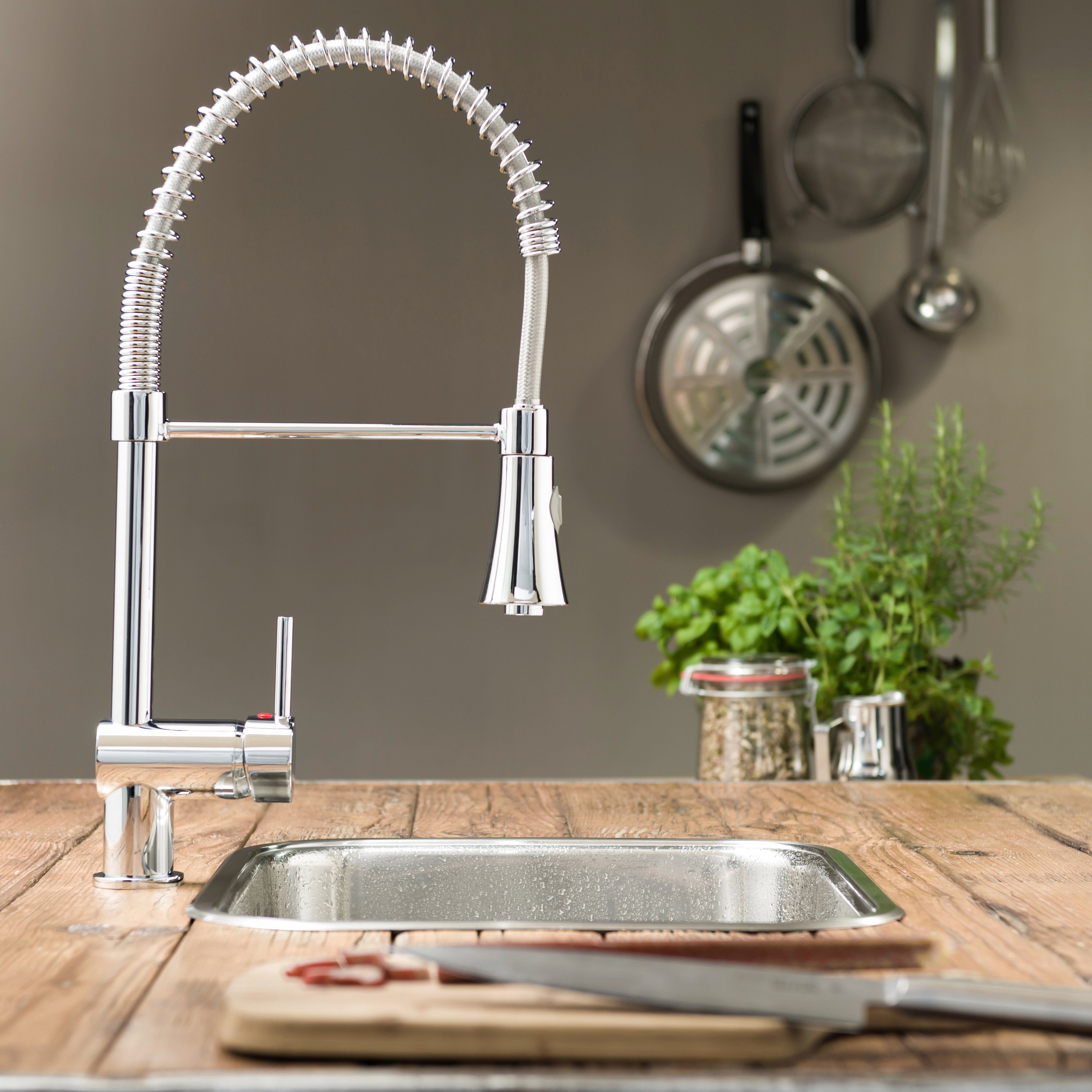 Schütte Spültischarmatur CORNWALL Niederdruck Armatur Küche, Wasserhahn ausziehbar, Mischbatterie, Chrom