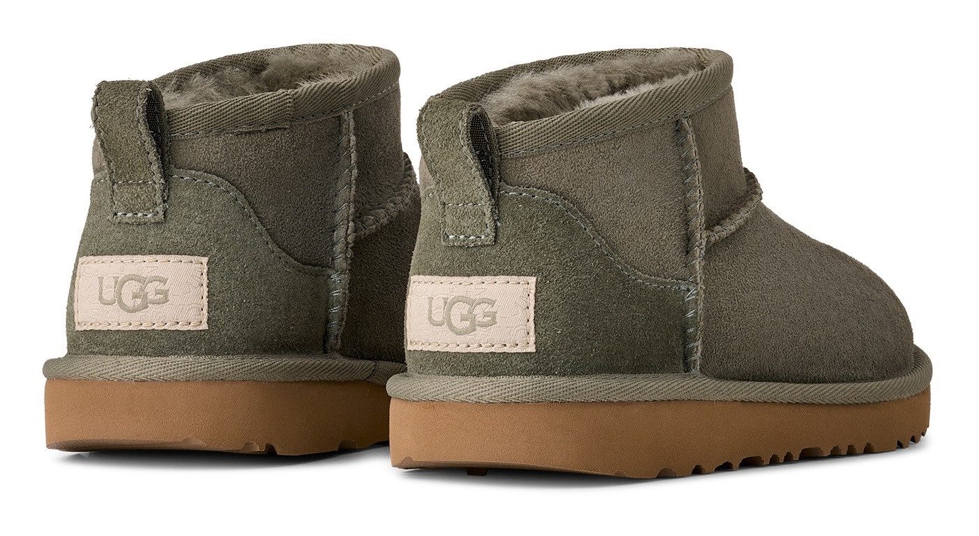 UGG UNISEX, Classic Ultra Mini Winterboots, Schlupfstiefel, Winterstiefel, Boots mit Lammfellfutter