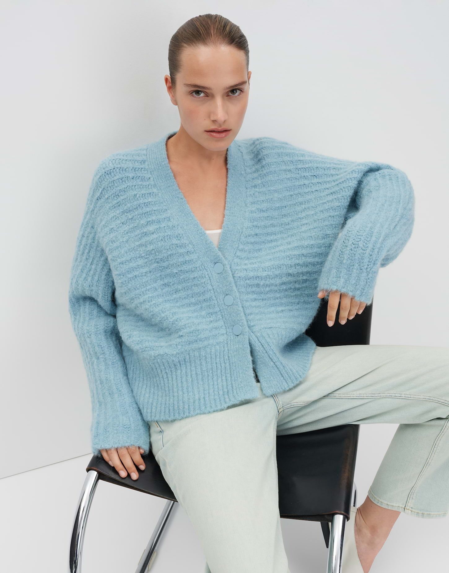 someday Cardigan TAMAIA Regular mit Querrippe Strickcardigan mit Querrippe, V-Ausschnitt und lockerer Passform