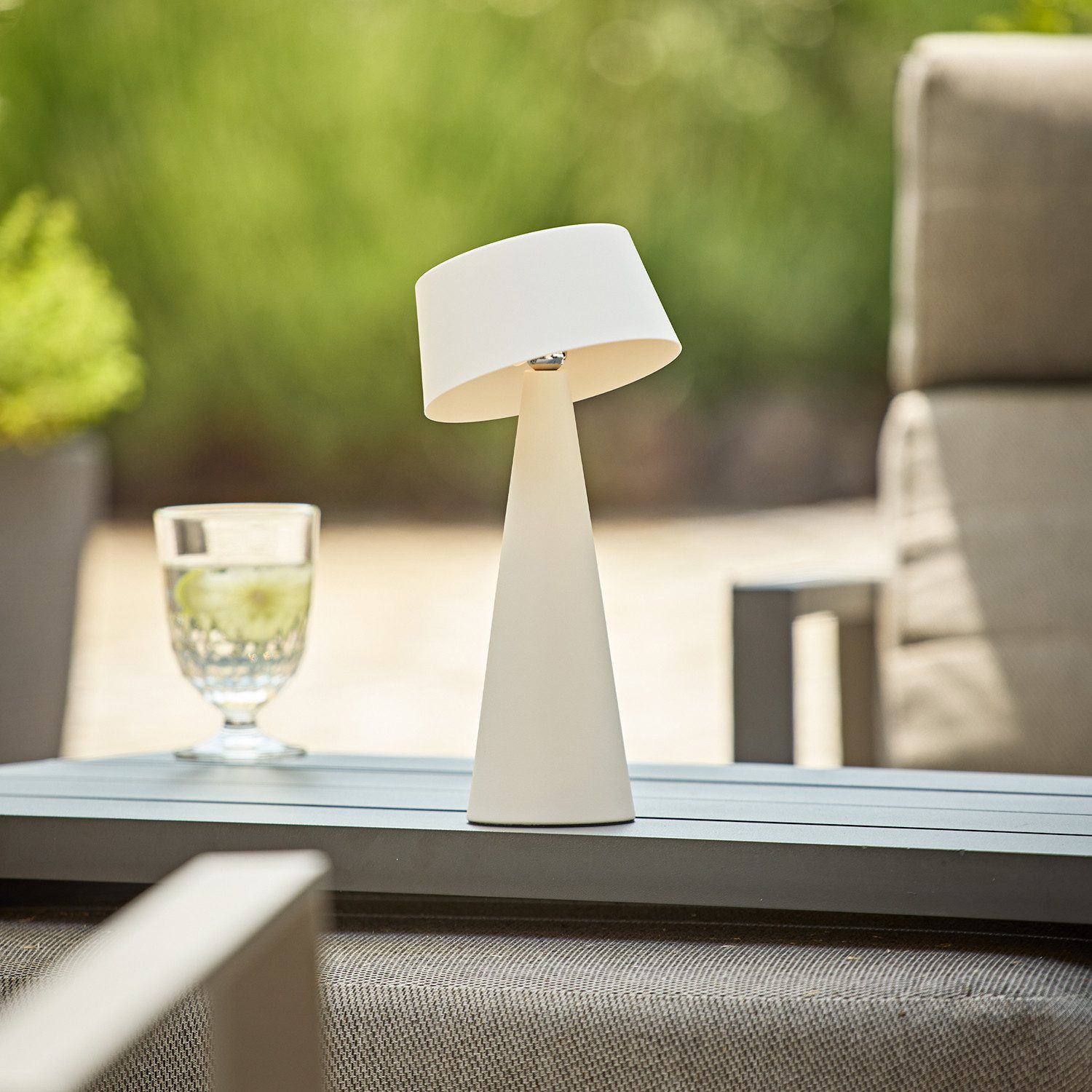 SIGOR LED Tischleuchte Akku-Tischleuchte, Dimmbar, LED fest integriert, Warmweiß