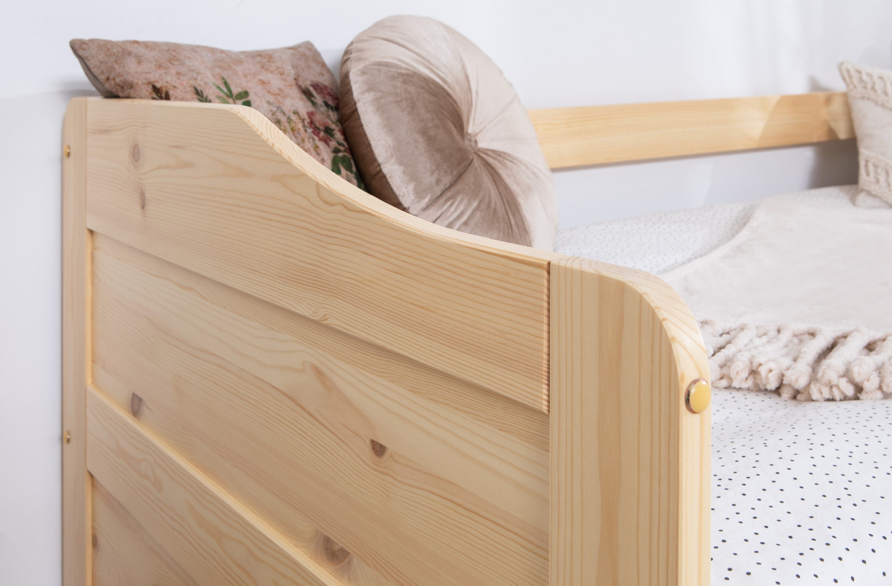 Ticaa Funktionsbett Funktionsbett Sofabett "Melinda" Kiefer massiv – Bild 3 von 4
