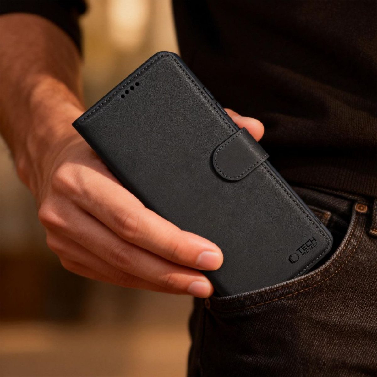 TECH PROTECT Handyhülle Wallet Brieftaschenhülle für Samsung Galaxy S26 - Schwarz Case 6,2 Zoll, Praktische Innenfächer ersetzen im Alltag das Portemonnaie – Bild 5 von 5