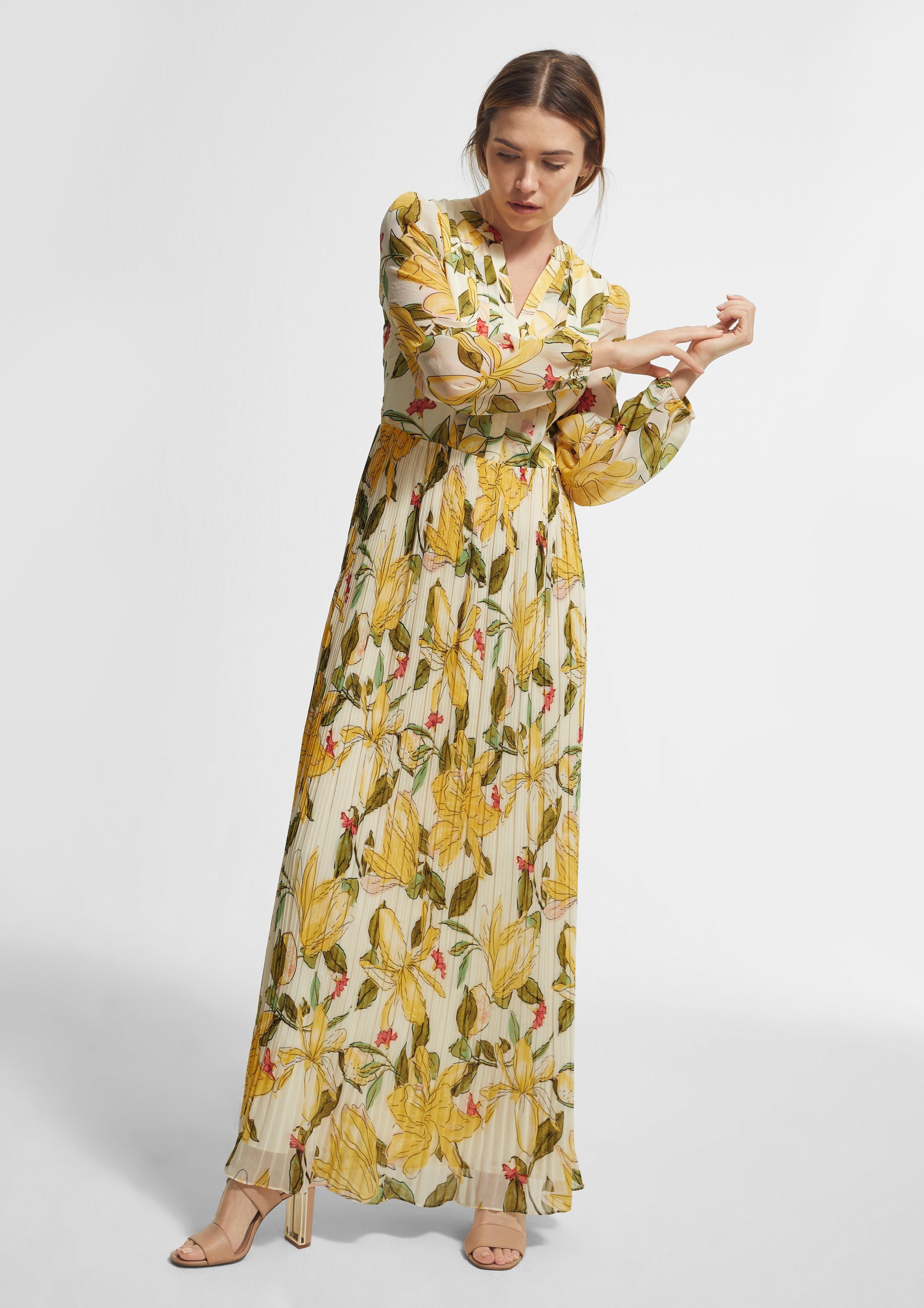 Comma Maxikleid »Chiffon-Kleid mit plissiertem Rock« online kaufen | OTTO