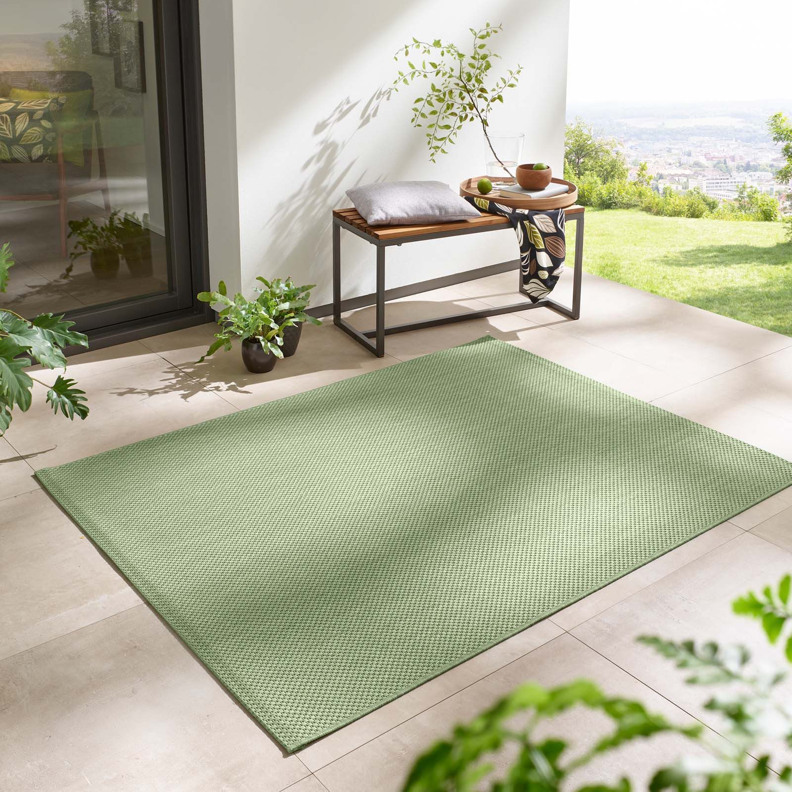 Teppich Regina Teppich aus robustem Flachgewebe für In und Outdoor, TaraCarpet, rechteckig, Höhe: 7 mm, Küche Wohnzimmer Terrasse Garten Balkon uni grün 67x180