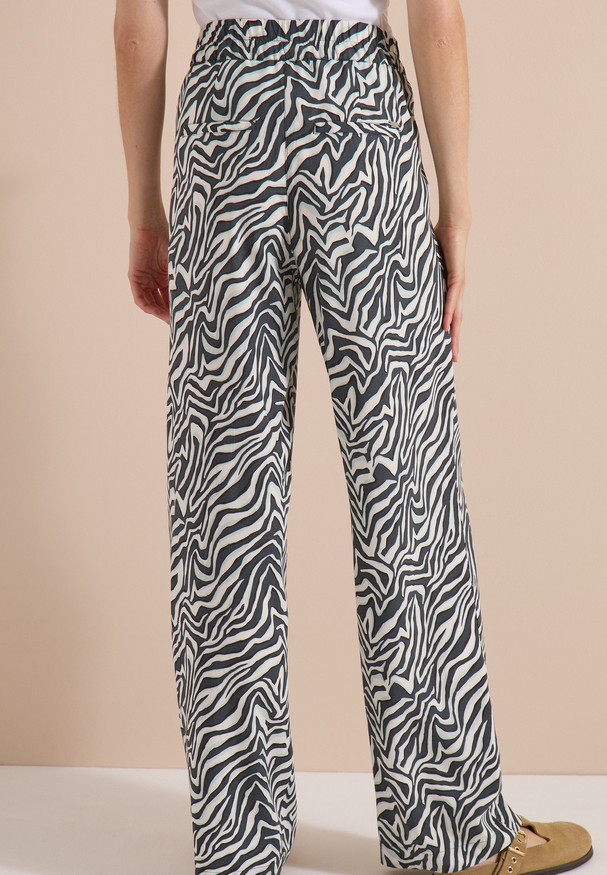 CECIL Stoffhose Sommerhose, abstrahierter Zebraprint, Elastikbund