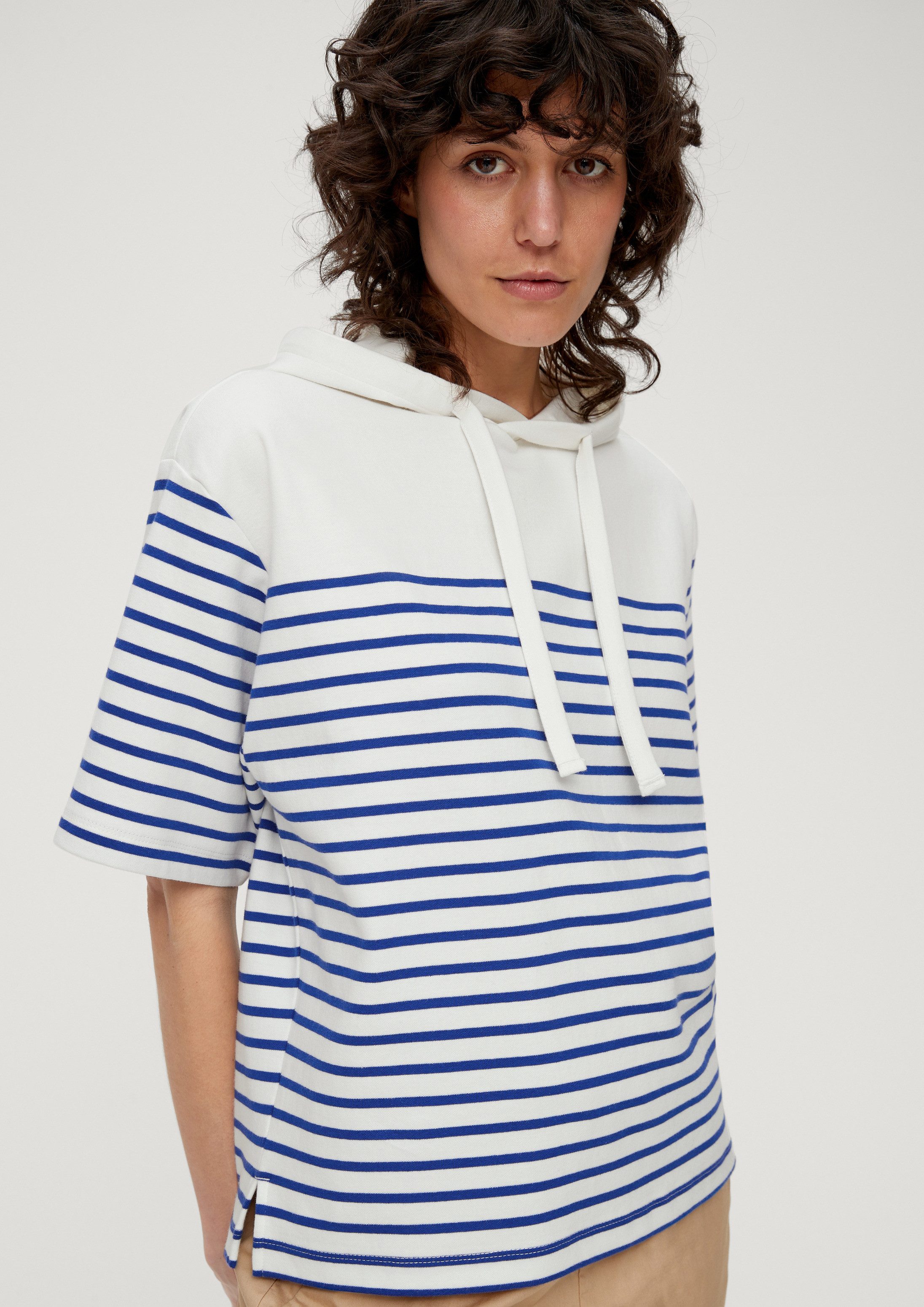 Sweatshirt Sweatshirt