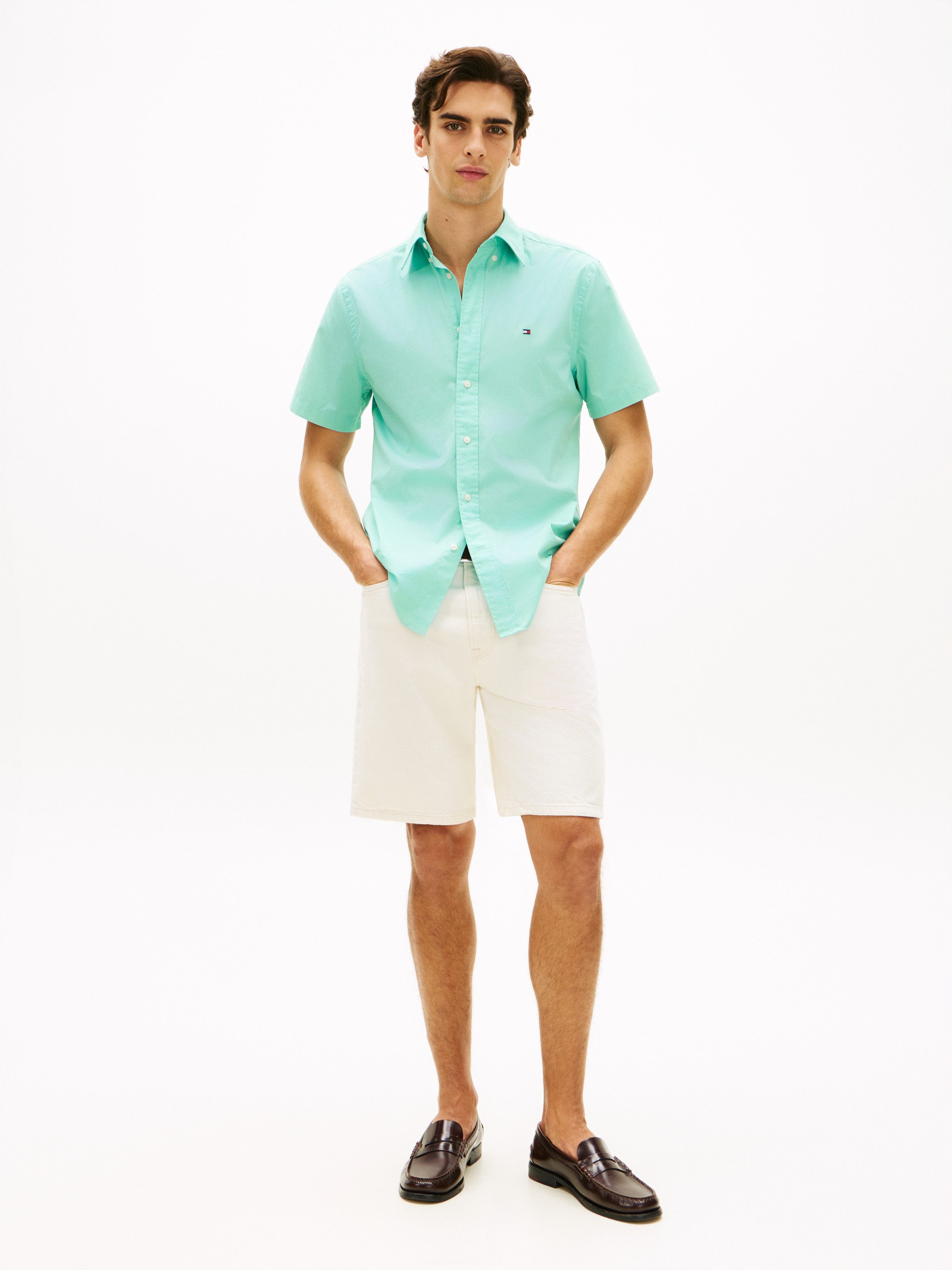 Tommy Hilfiger Kurzarmhemd FLEX POPLIN SOLID Regular fit mit Button-Down-Kragen