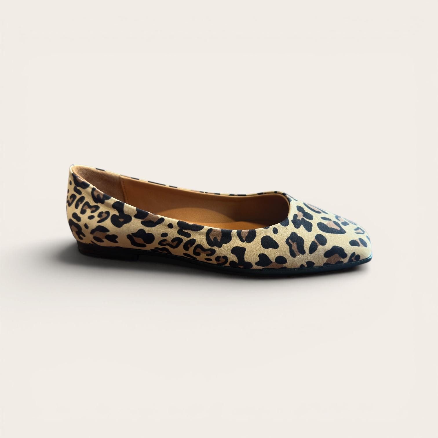 Bequeme Leopard Leder Ballerinas (Bitte eine Größe kleiner wählen) Ballerina