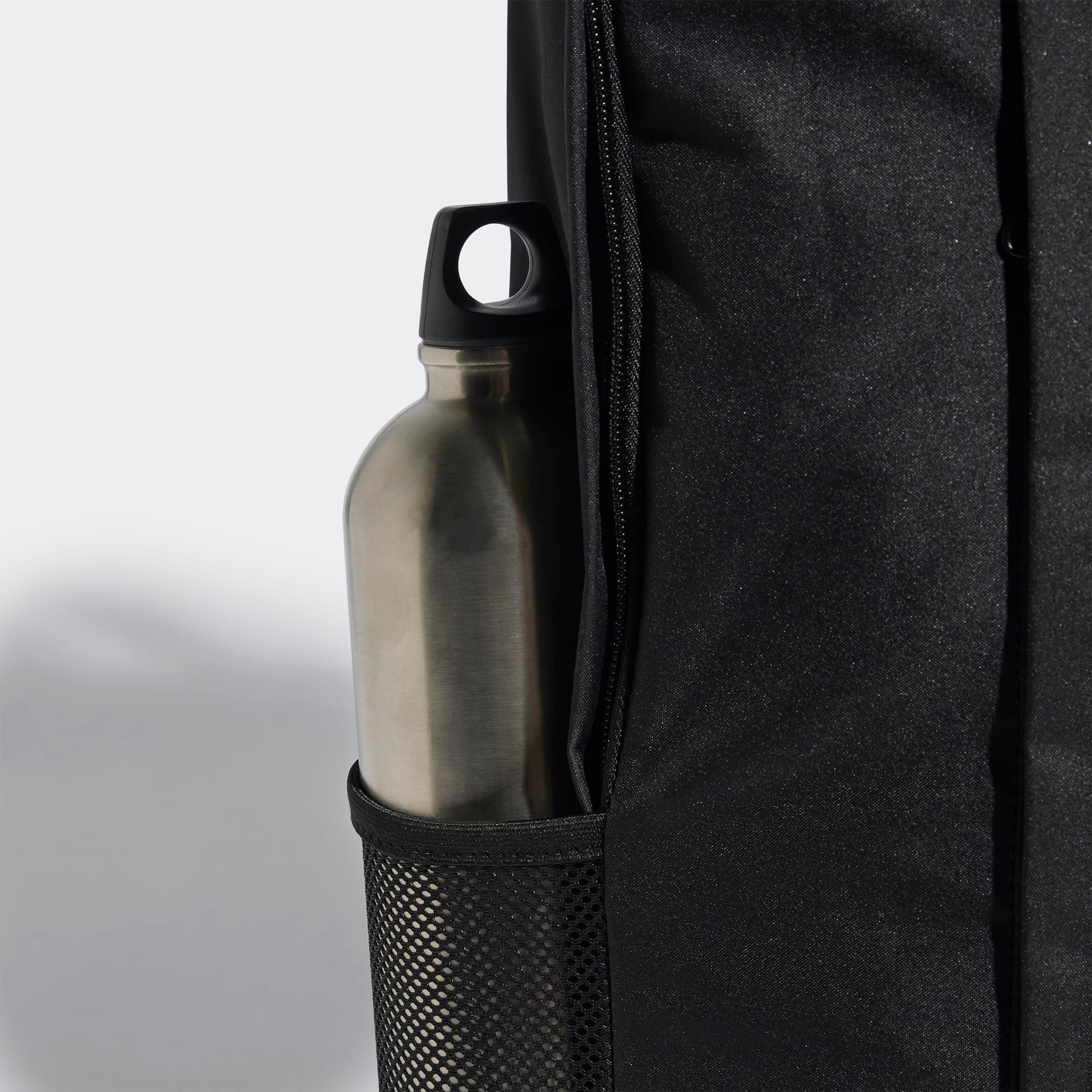 adidas Performance Rucksack LINEAR, mit 18,5 L Volumen, mit Reißverschlusstasche vorne, aus Polyester