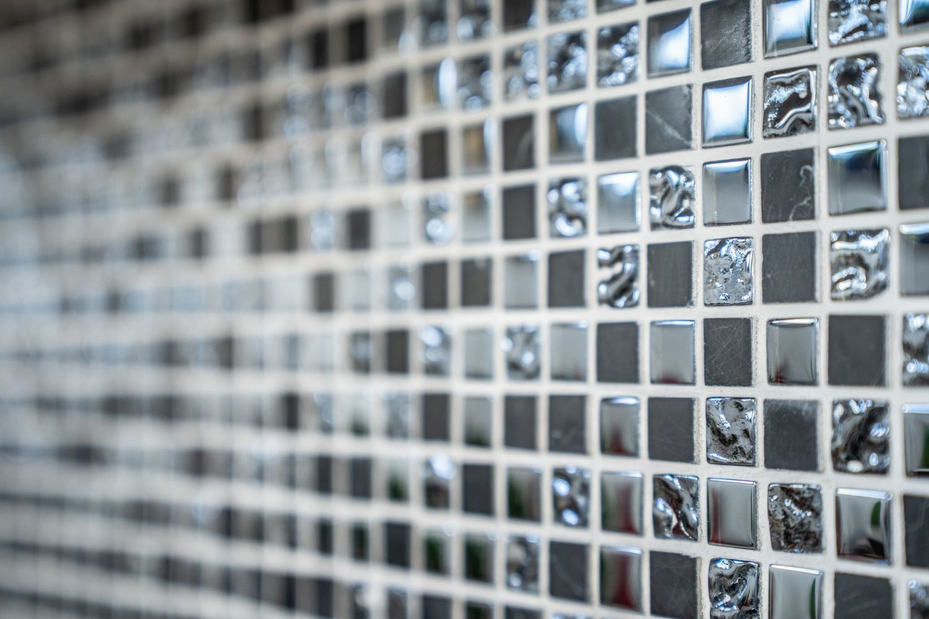 Naturstein Mosaikfliese Mosani Marmor Mosaikfliesen grau Glasmosaik schwarz