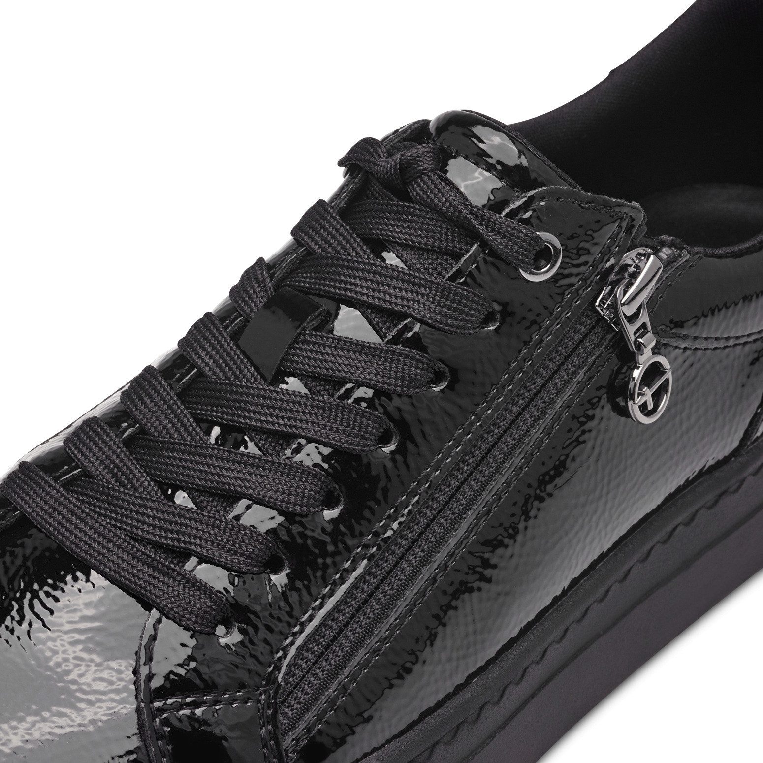 Tamaris Plateausneaker Freizeitschuh, Halbschuh, Schnürschuh mit T-Logoanhänger