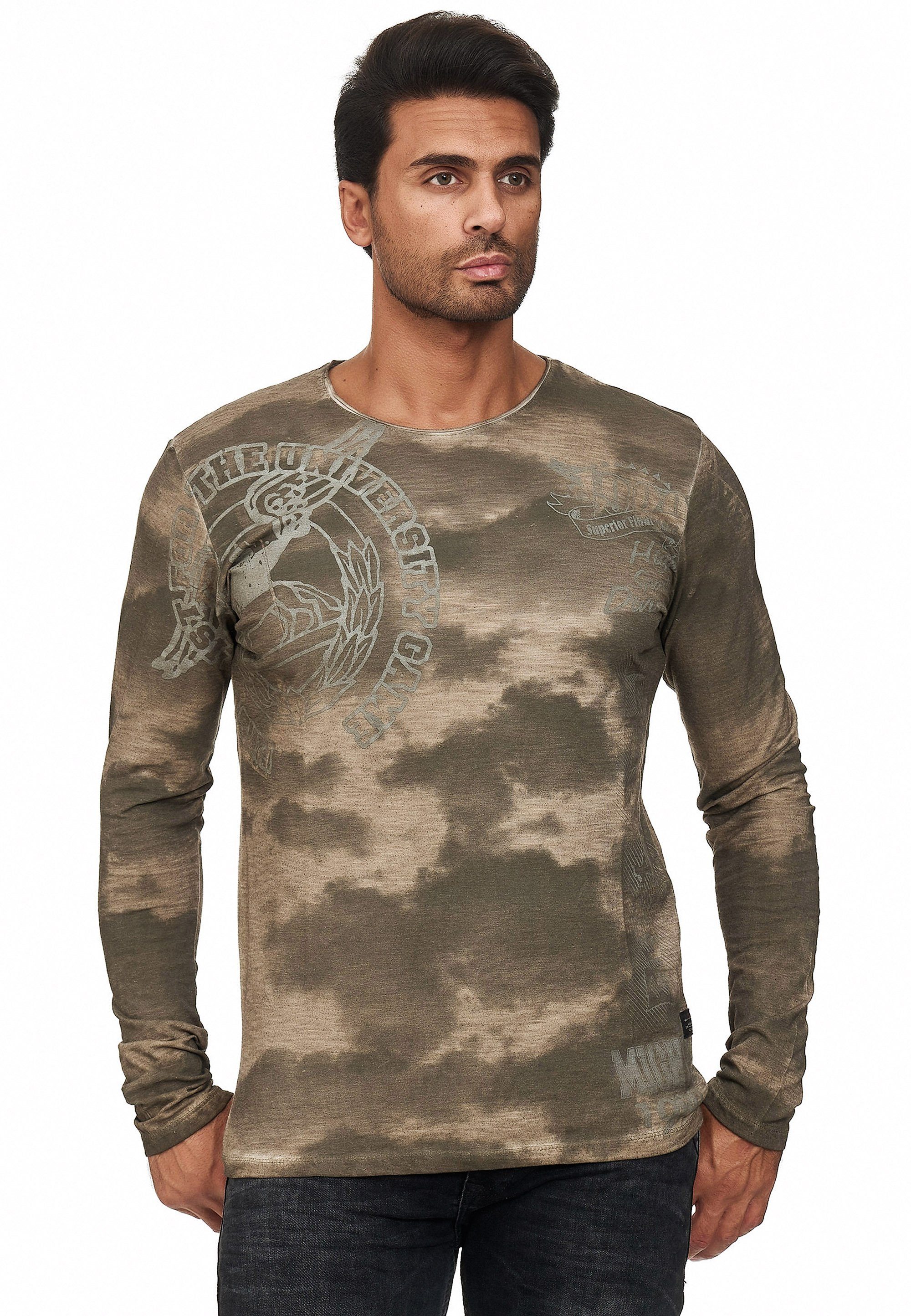 eindrucksvollem Print khaki Langarmshirt mit Rusty Neal