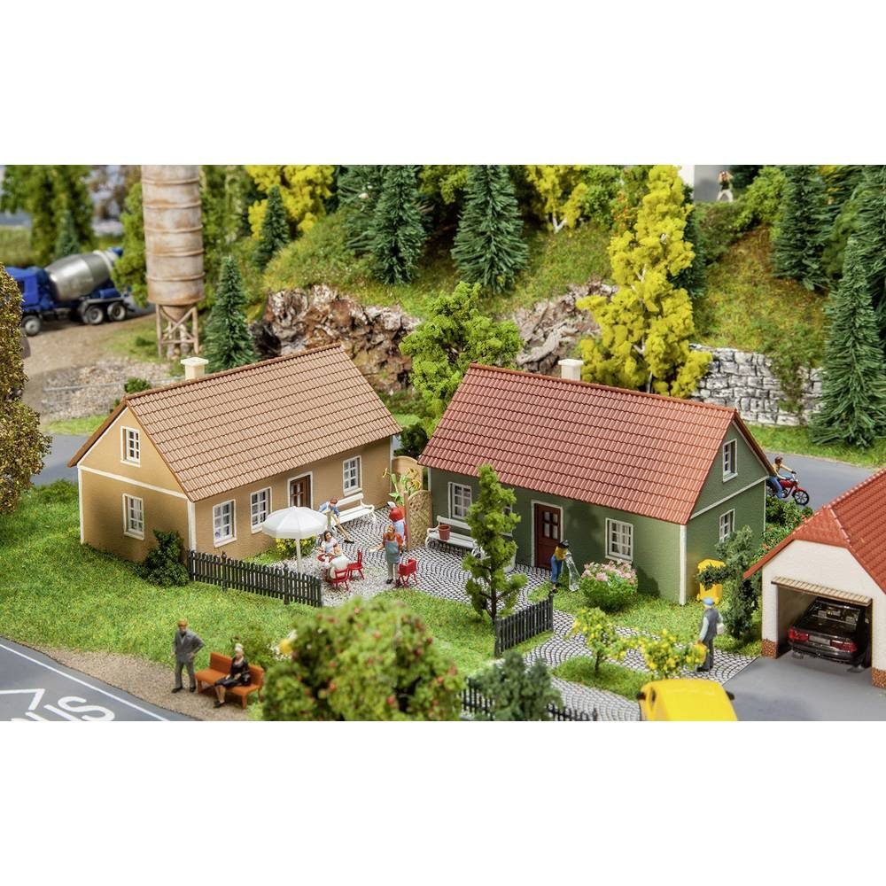 Faller Modelleisenbahn-Gebäude H0 2er-Set Dorfhäuser 130607