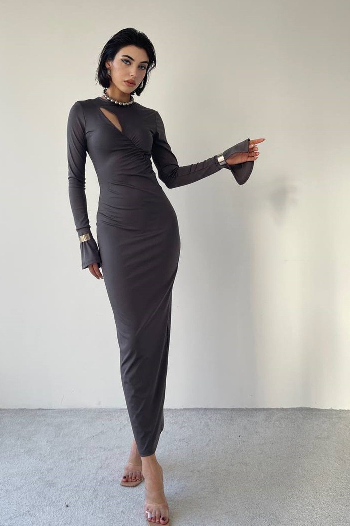 WOMAN VISION Abendkleid Langärmeliges Maxi-Abendkleid mit Raffungen.